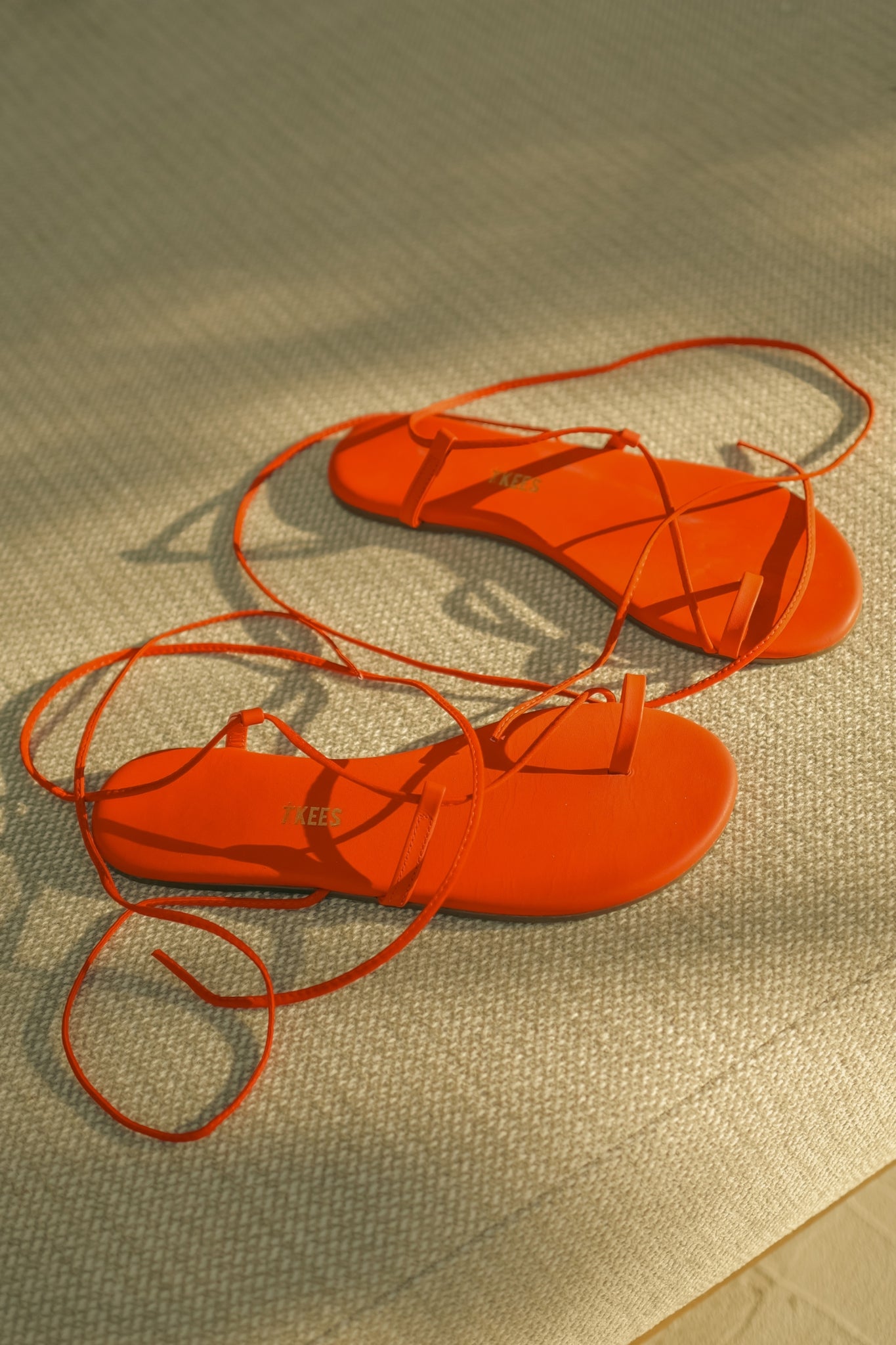 Red Jo Sandals-Beilave