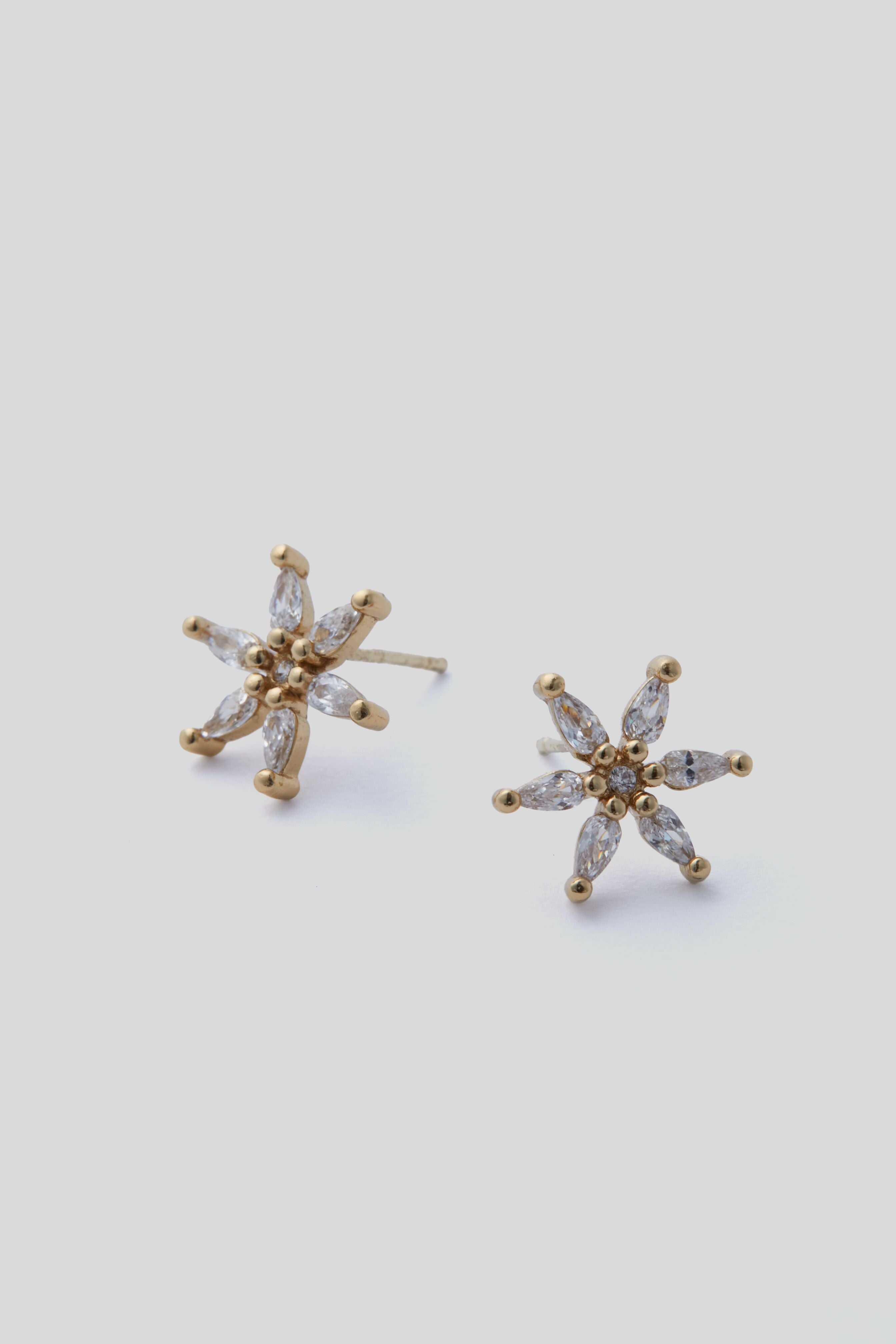 Gold Dottie Studs-Beilave