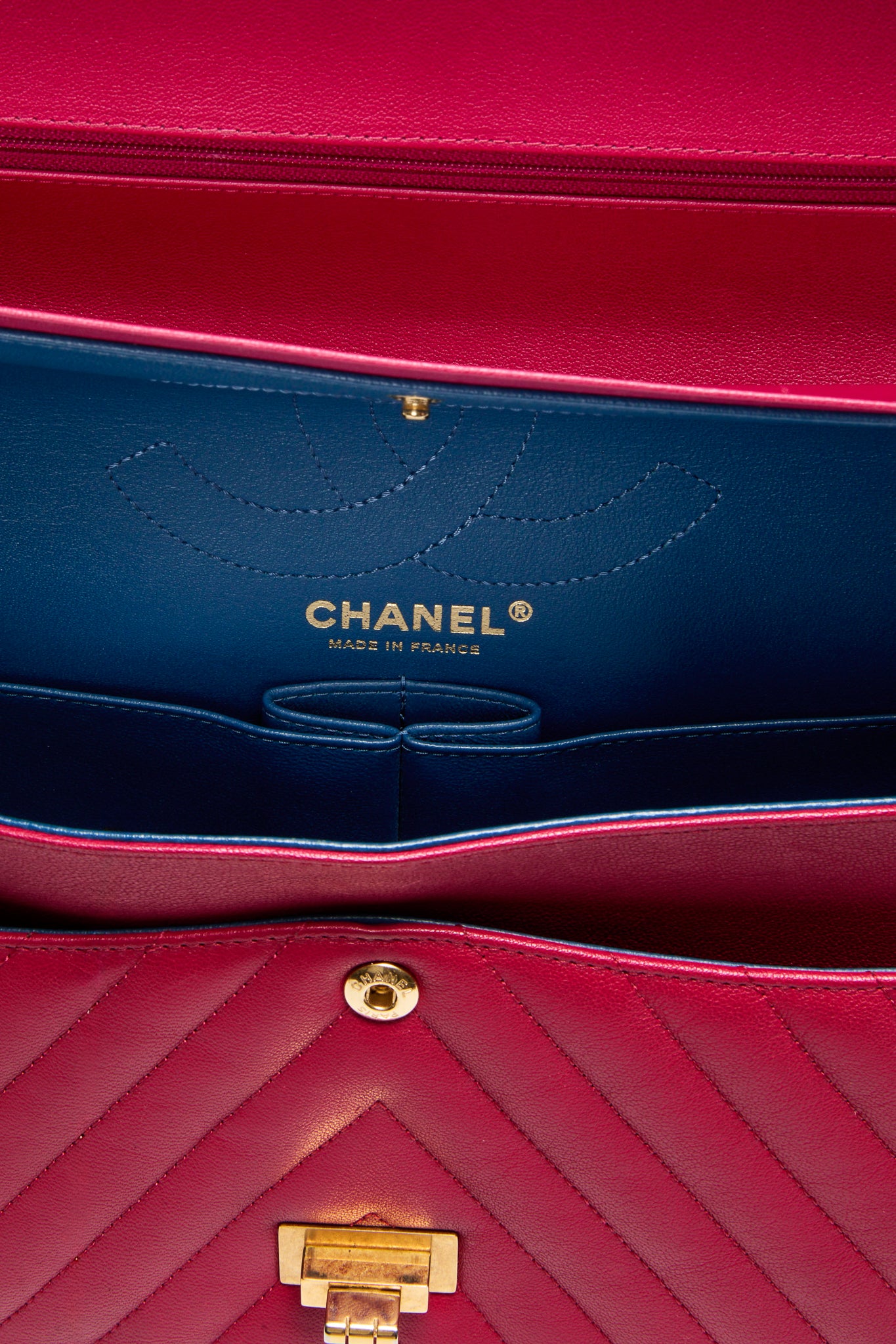 CHANEL Red Reissue 2.55 Flap Bag Calf Leather-Beilave