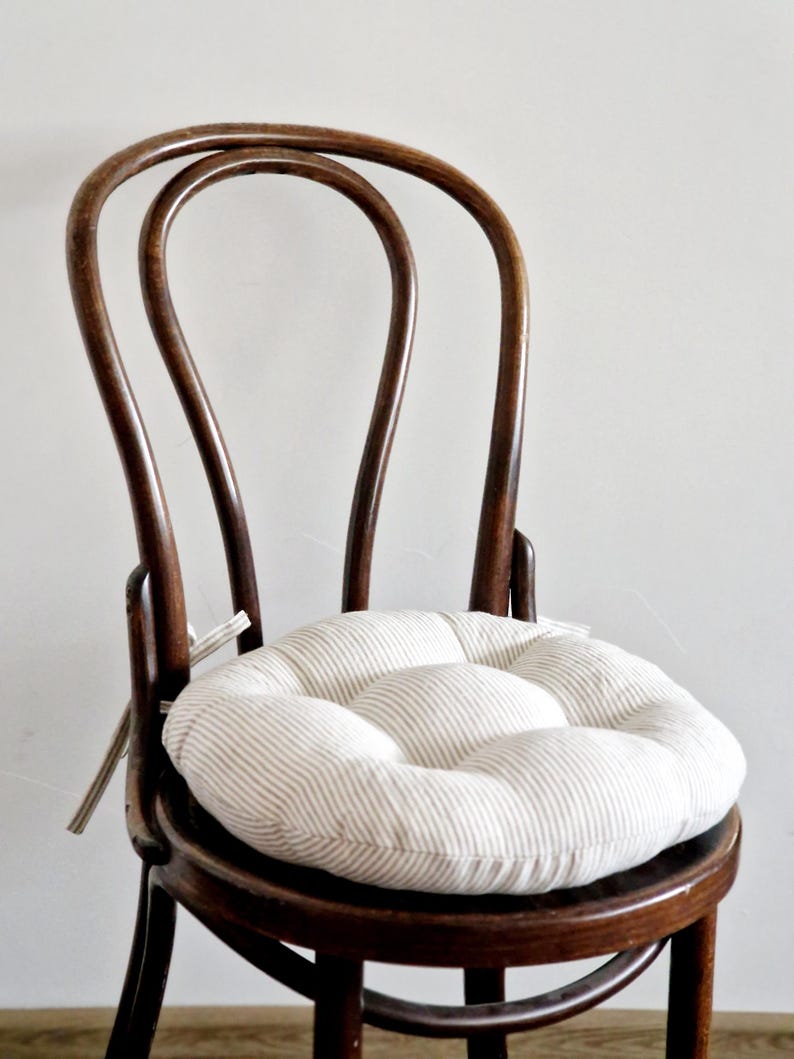 Round linen chair pad with ties - Striped custom seat pad - Natural chair pillow - Chair cushion