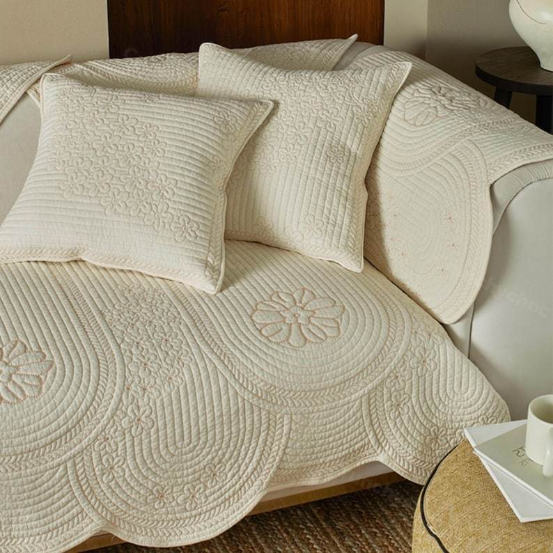 Minimalist Anti-Slip Sofa Cover: Pet & Child Friendly Furniture Protector, Cat Dog Cushion Pad