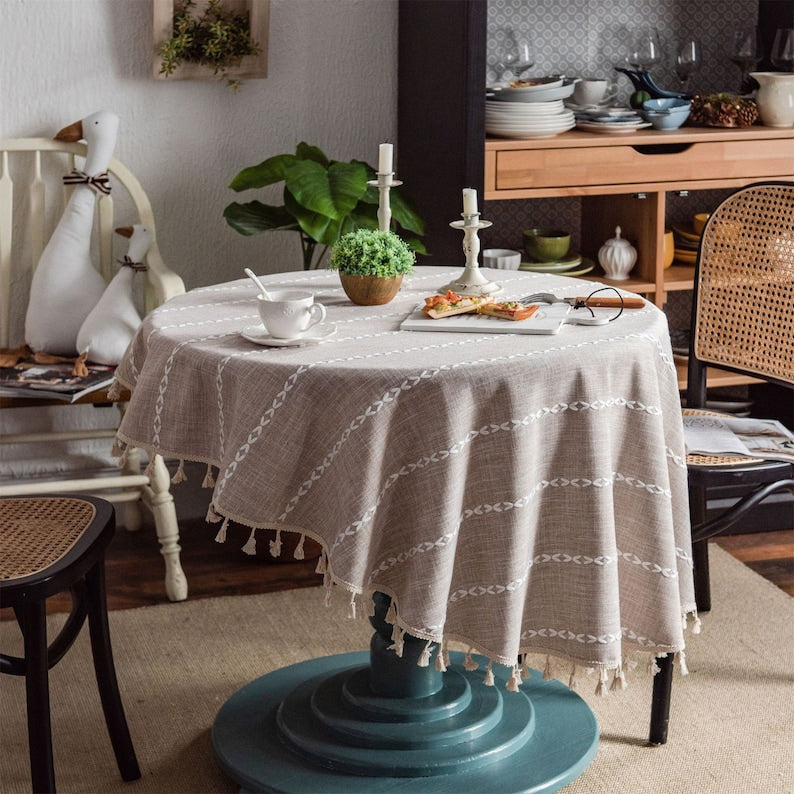 Round Linen Tablecloth: Bohemia Twist Stripes with Tassels