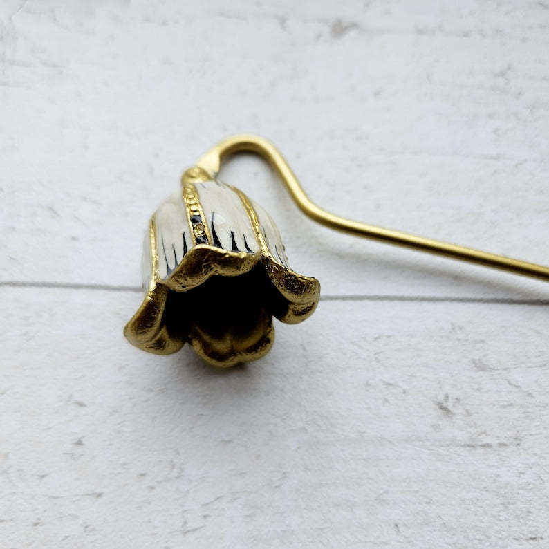 Elegant Candle Snuffer: Christmas Home Decor Gift