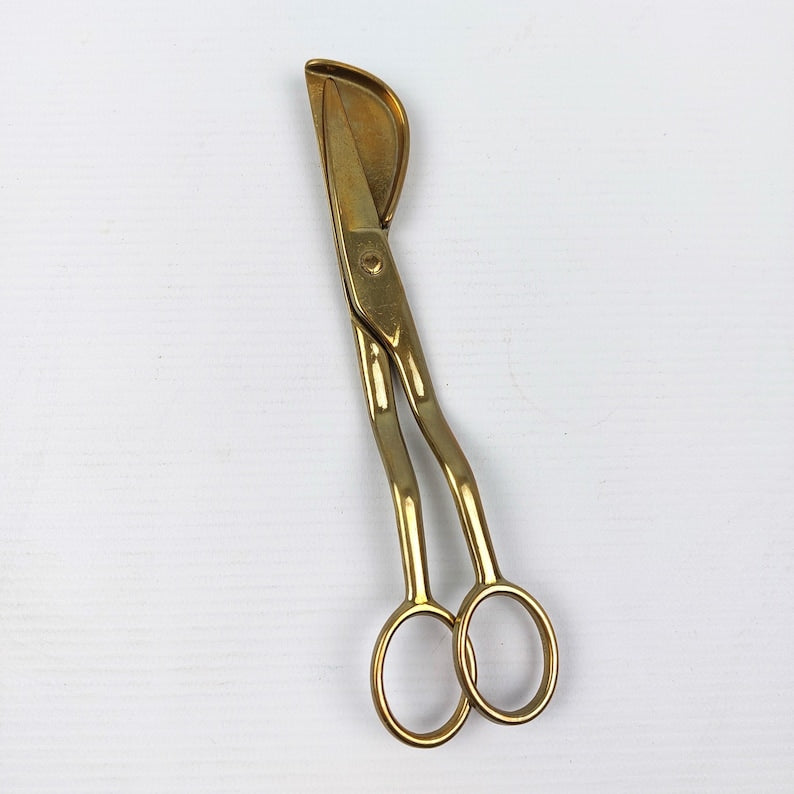 Antique Brass Candle Snuffer with Stand - Vintage Candle Flame Extinguisher, Elegant Home Decor