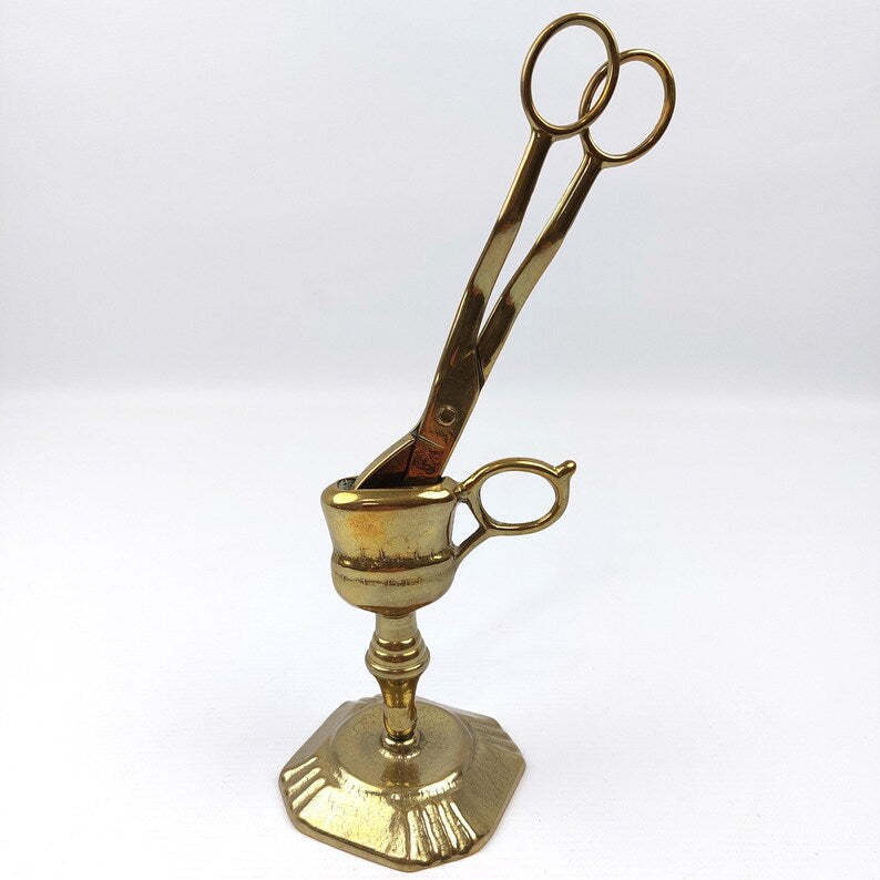 Antique Brass Candle Snuffer with Stand - Vintage Candle Flame Extinguisher, Elegant Home Decor