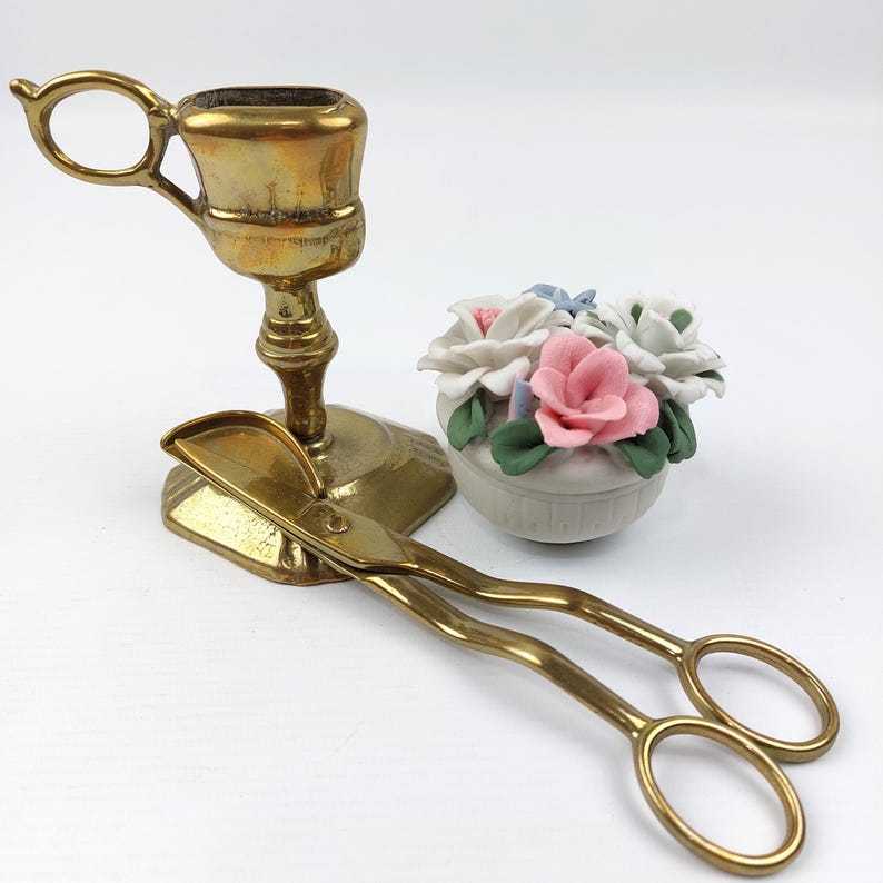 Antique Brass Candle Snuffer with Stand - Vintage Candle Flame Extinguisher, Elegant Home Decor