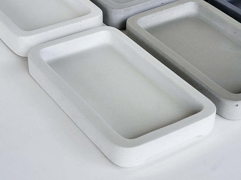 Handmade Concrete Tray – Minimalist Decorative Tray for Bottles, Candles, Jewelry, Keys – Modern Tray, Countertop Organizer, Home Decor Gift