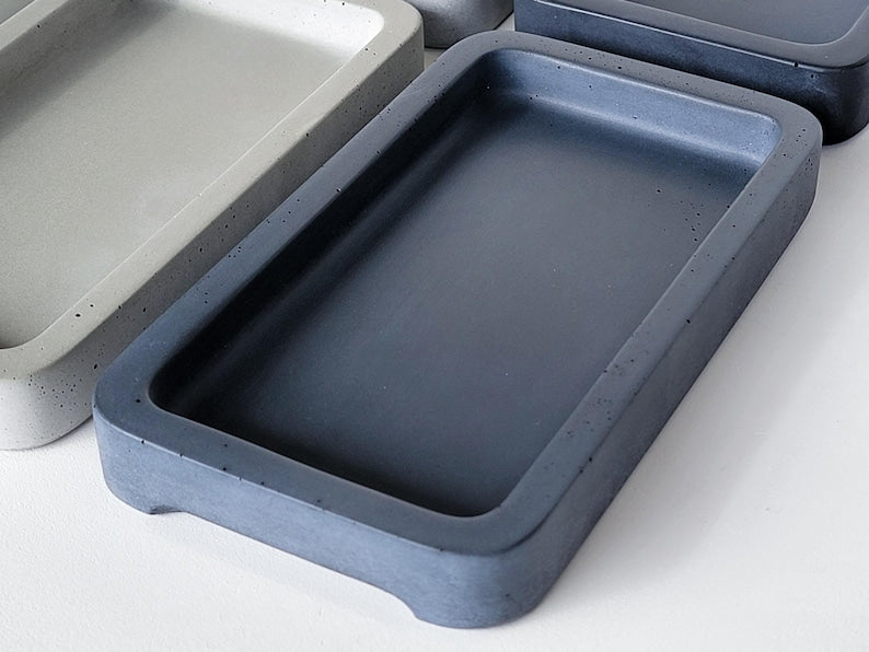 Handmade Concrete Tray – Minimalist Decorative Tray for Bottles, Candles, Jewelry, Keys – Modern Tray, Countertop Organizer, Home Decor Gift