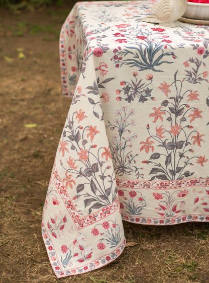 Floral Print Tablecloth: Handcrafted Cotton Dining Decor