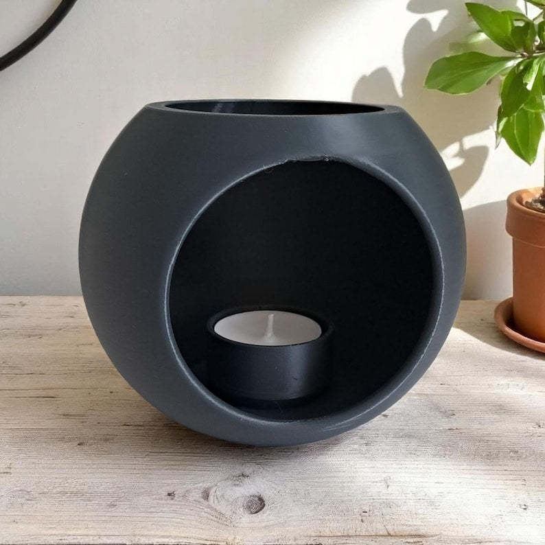 Modern Hollow Candle Holder – Soft Glow, Sculptural Warmth