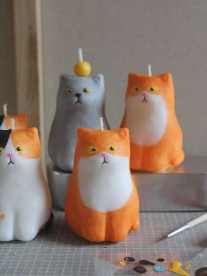 Handmade Cat Scented Candle, Artistic Cat Candle, Cute Cat Lovers Gift, Eco-friendly Candle with Gift Tray & Matches