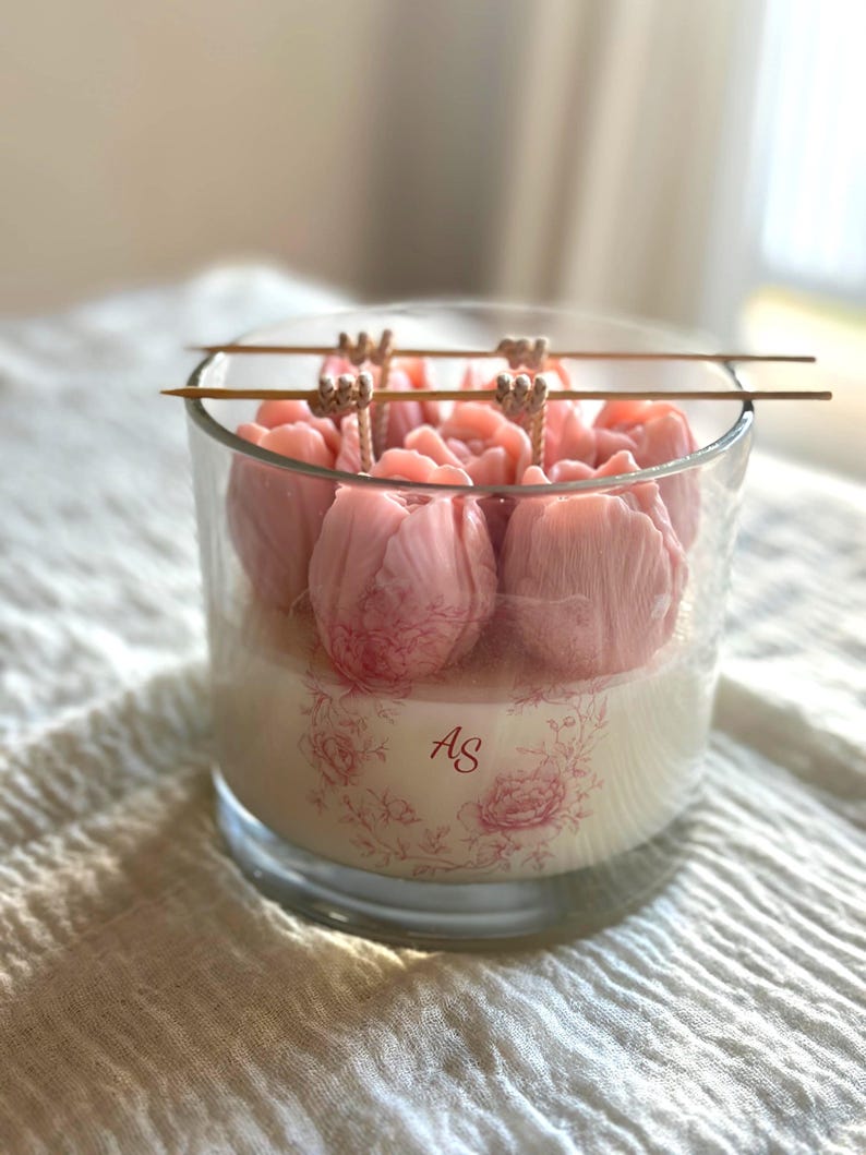 Handmade Coconut Beeswax Candle | Floral Tulip Arrangement in Glass