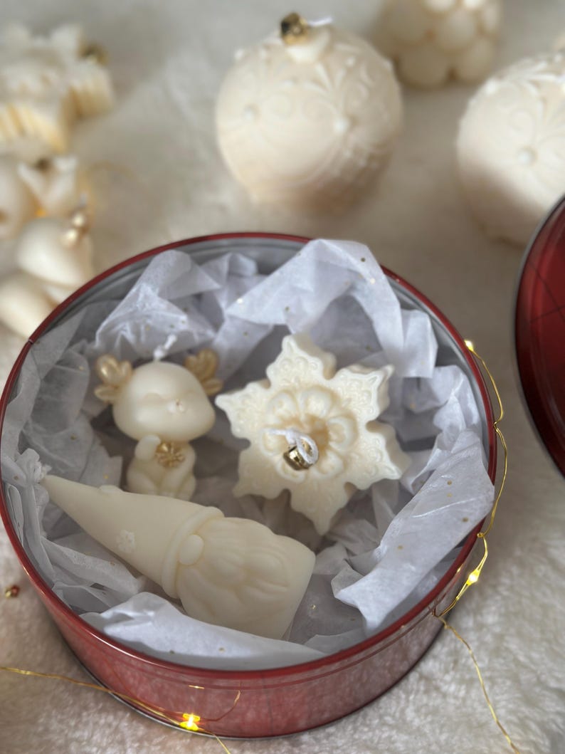 Gold Reindeer Candle,Christmas Gift, Winter Home Decor, Handmade Soy wax