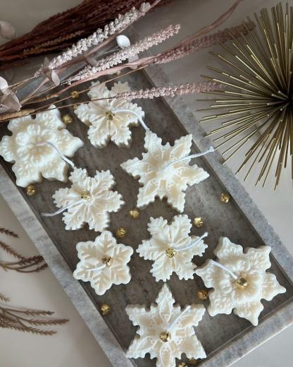 Snowflake Candles for Christmas Handmade Soy Wax Ornament Candle - Christmas Holiday Decor