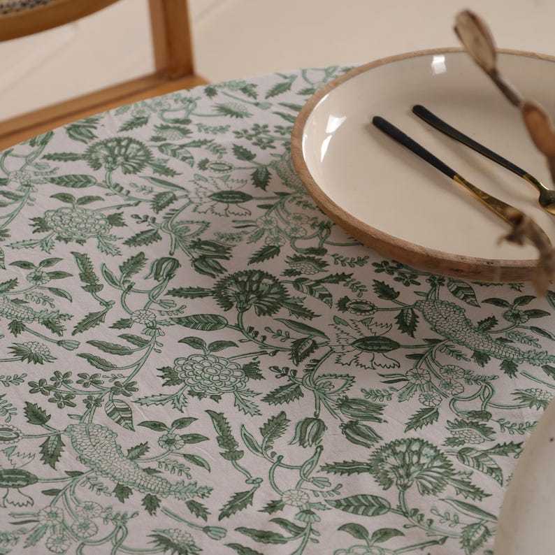Round Cotton Tablecloth 160 cm– Green Block Print – Handmade Boho Round Table Cover – Fair Trade from India