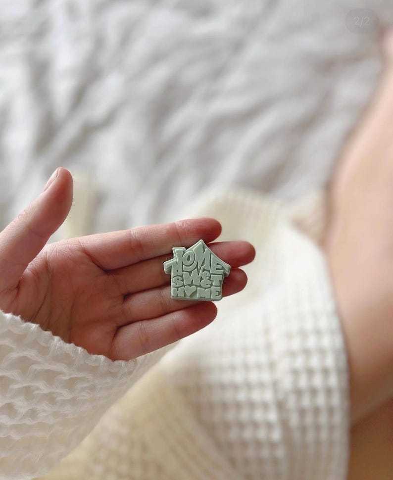 Christmas Gnome Wax Melts: Soy Olive Wax, Holiday Home Fragrance