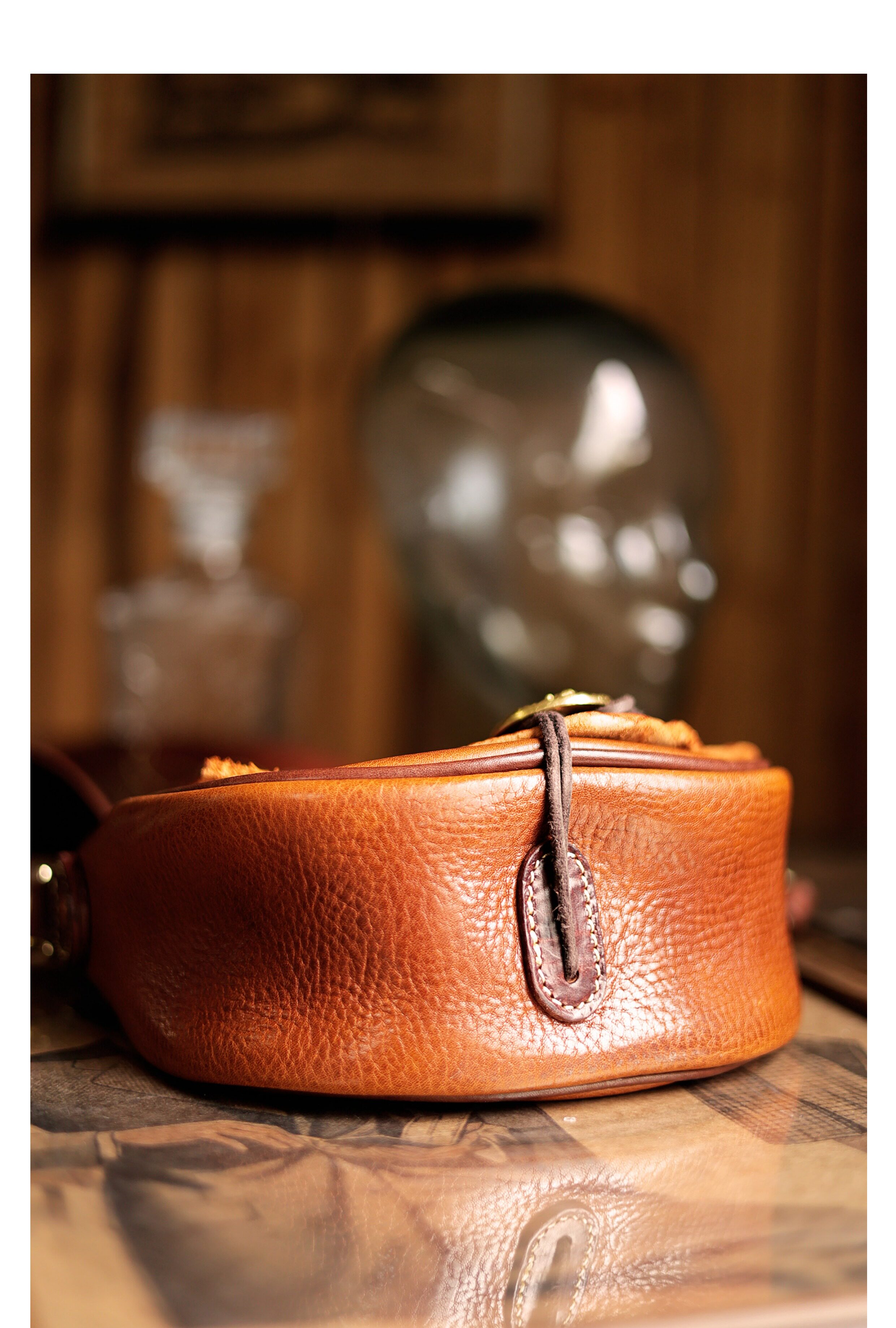 Crossbody saddle bag