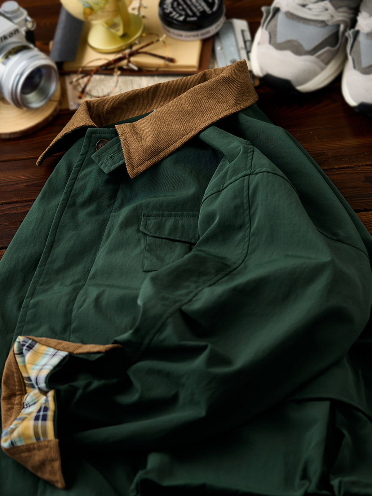 Corduroy-Lined Collar and Cuffs Water-Repellent Hunting Jacket