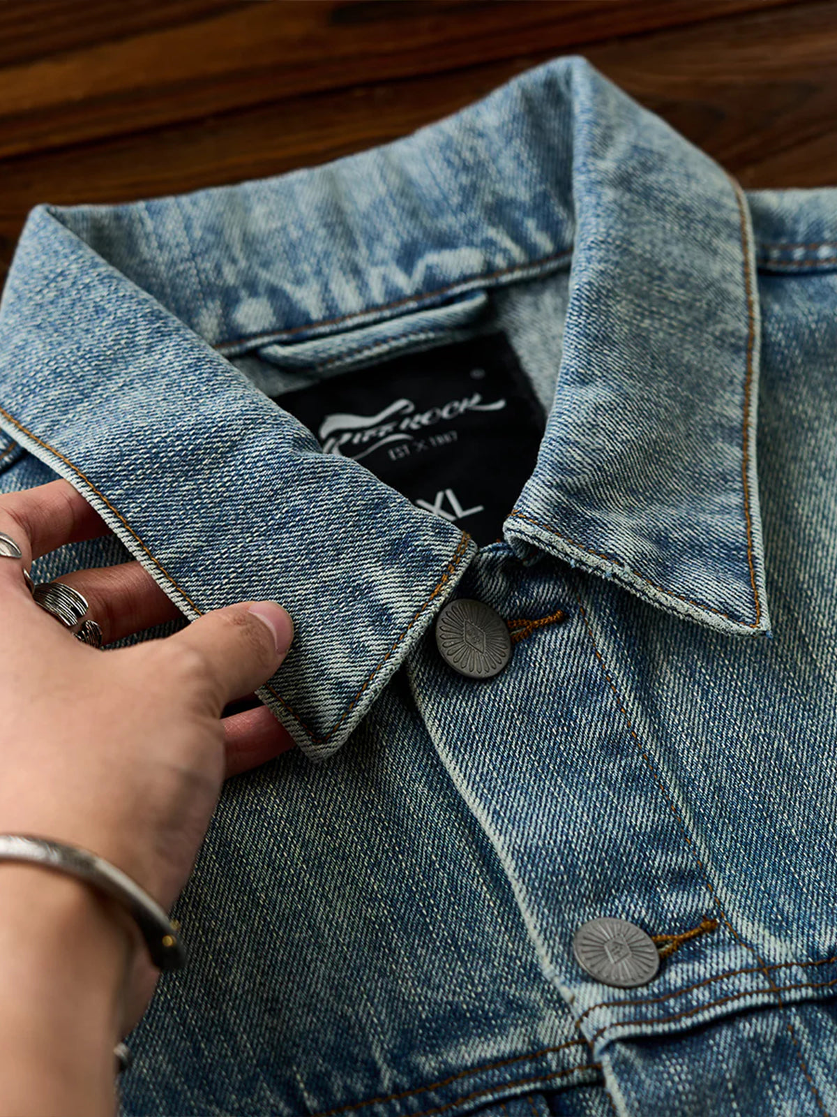 W Mini Embroidery Stone-Washed Denim Work Jacket