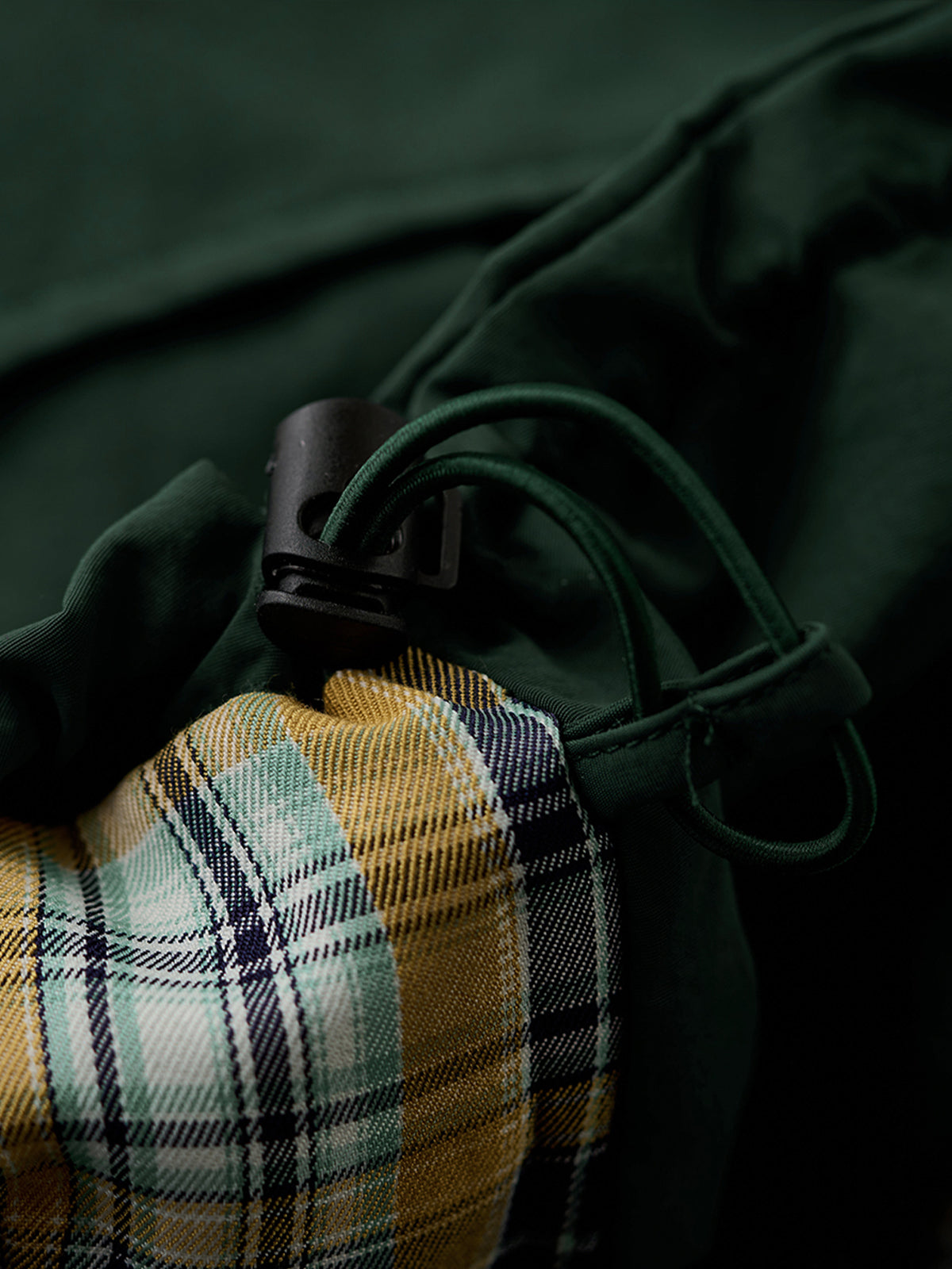 Corduroy-Lined Collar and Cuffs Water-Repellent Hunting Jacket