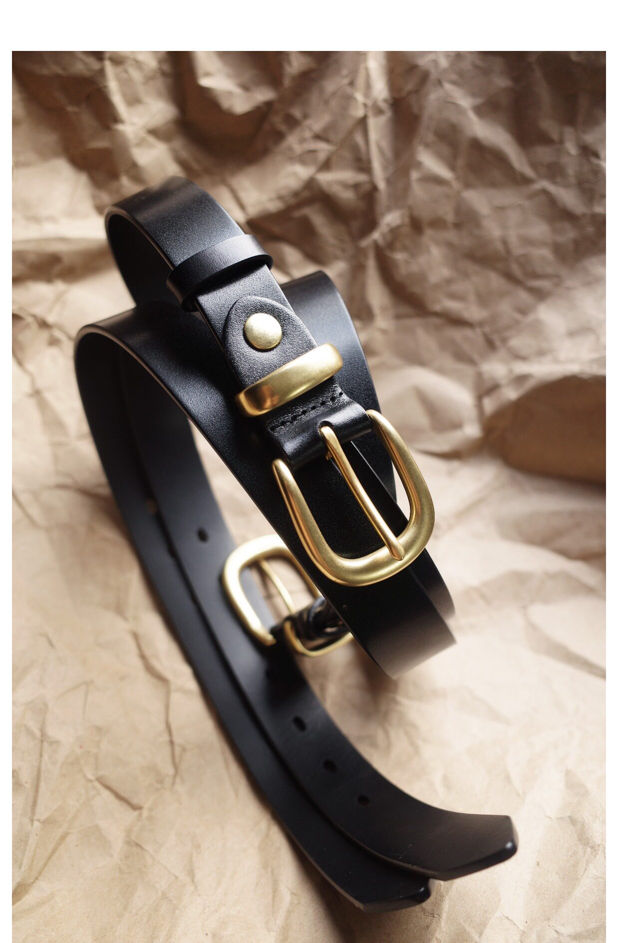 Horseshoe buckle belt
