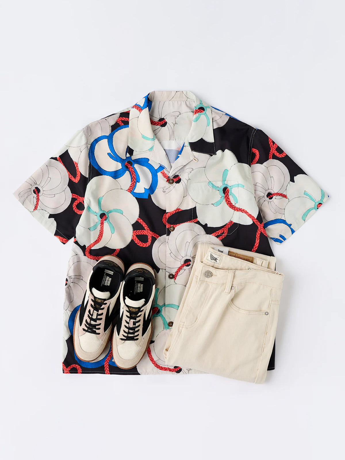 Custom Buttons Off-White Jeans