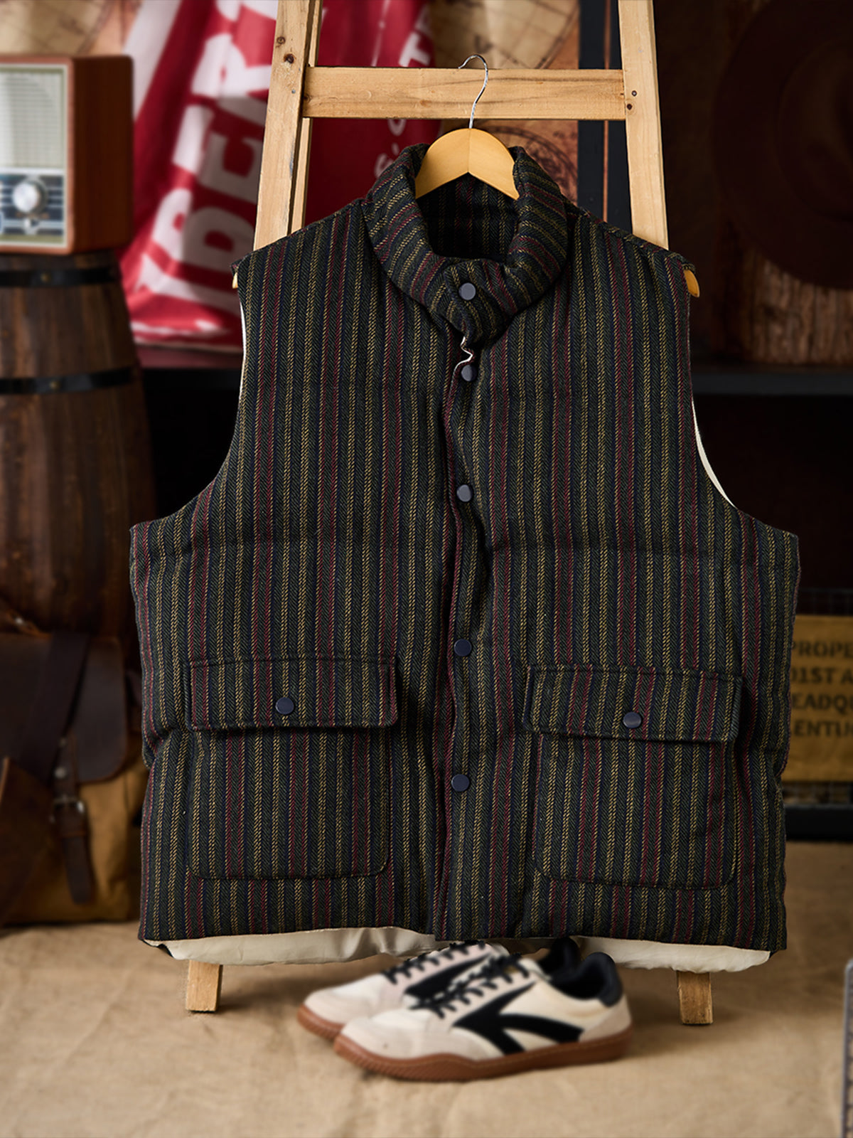 Retro-Style Brushed Stripe Jacquard Vest
