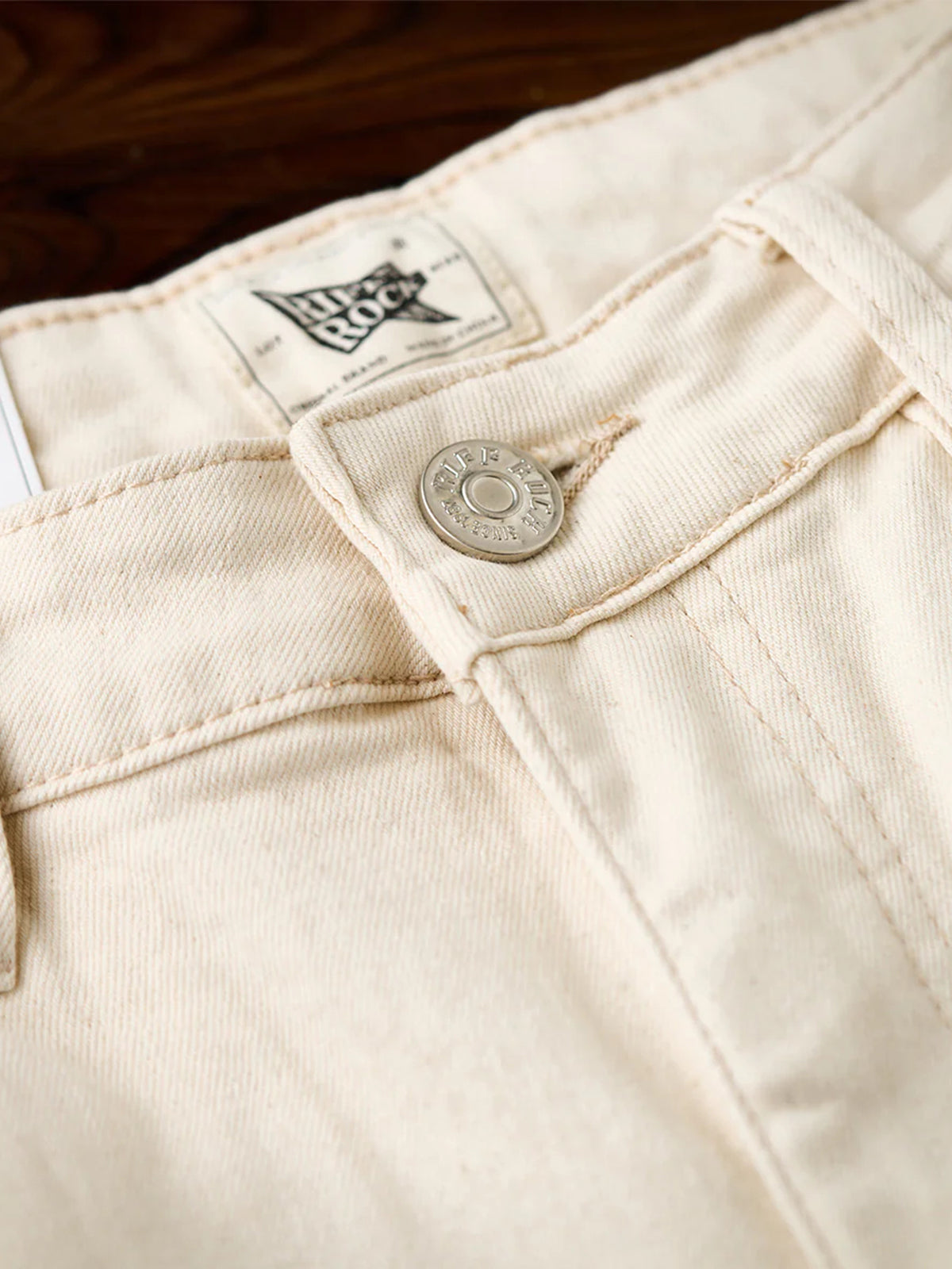 Custom Buttons Off-White Jeans