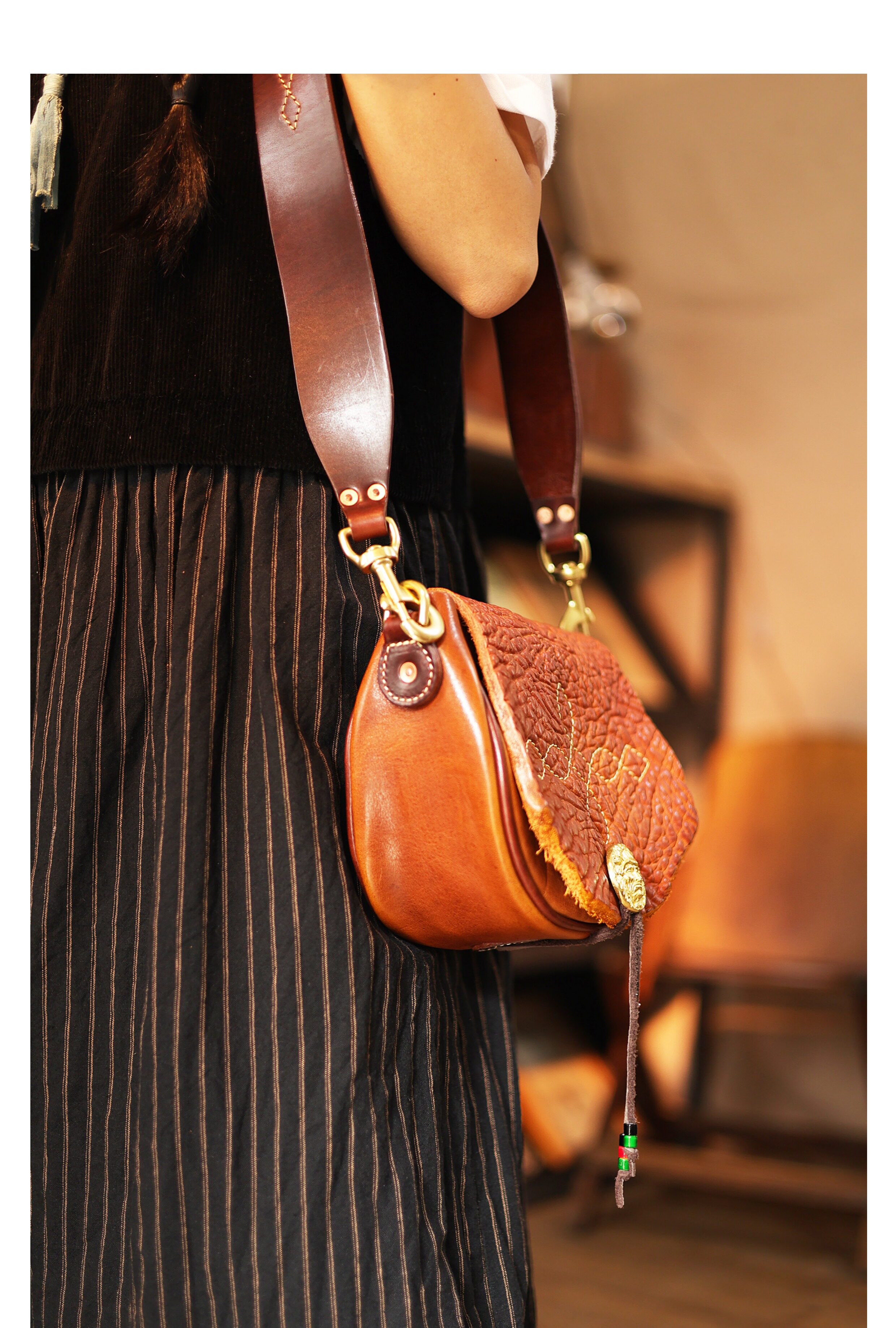 Crossbody saddle bag