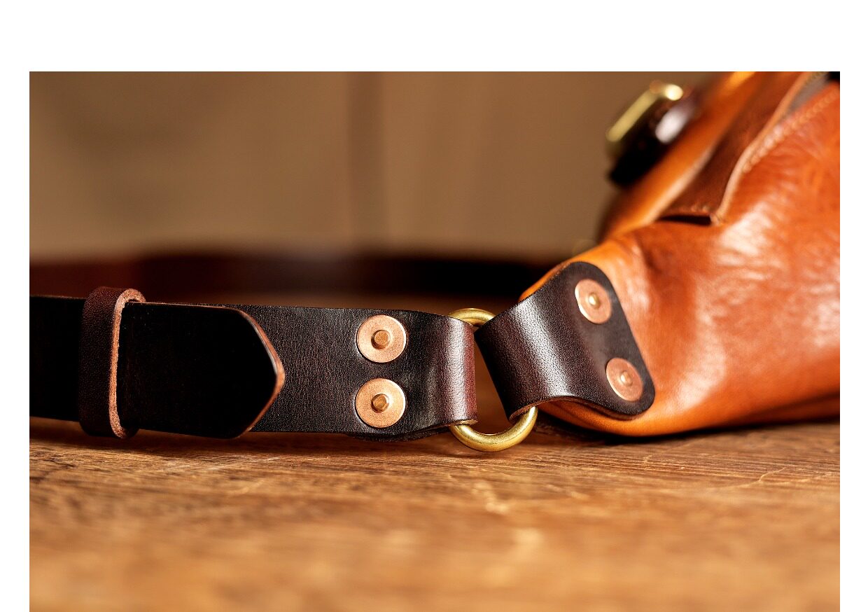 Motorcycle riding chest bag