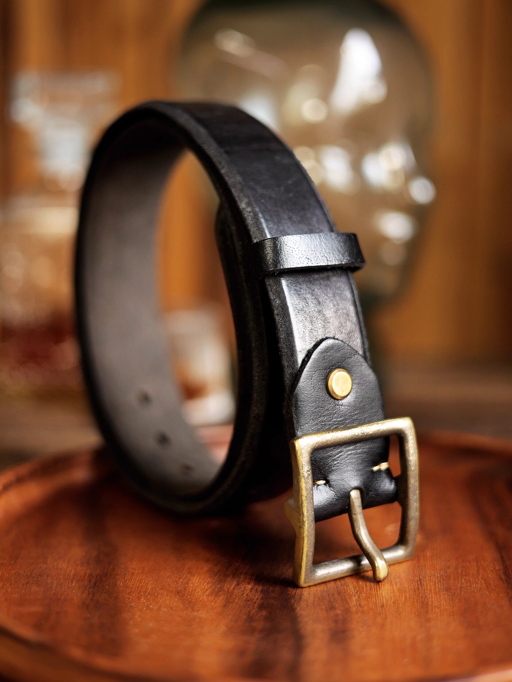 Vegetable-Tanned cow leather belt