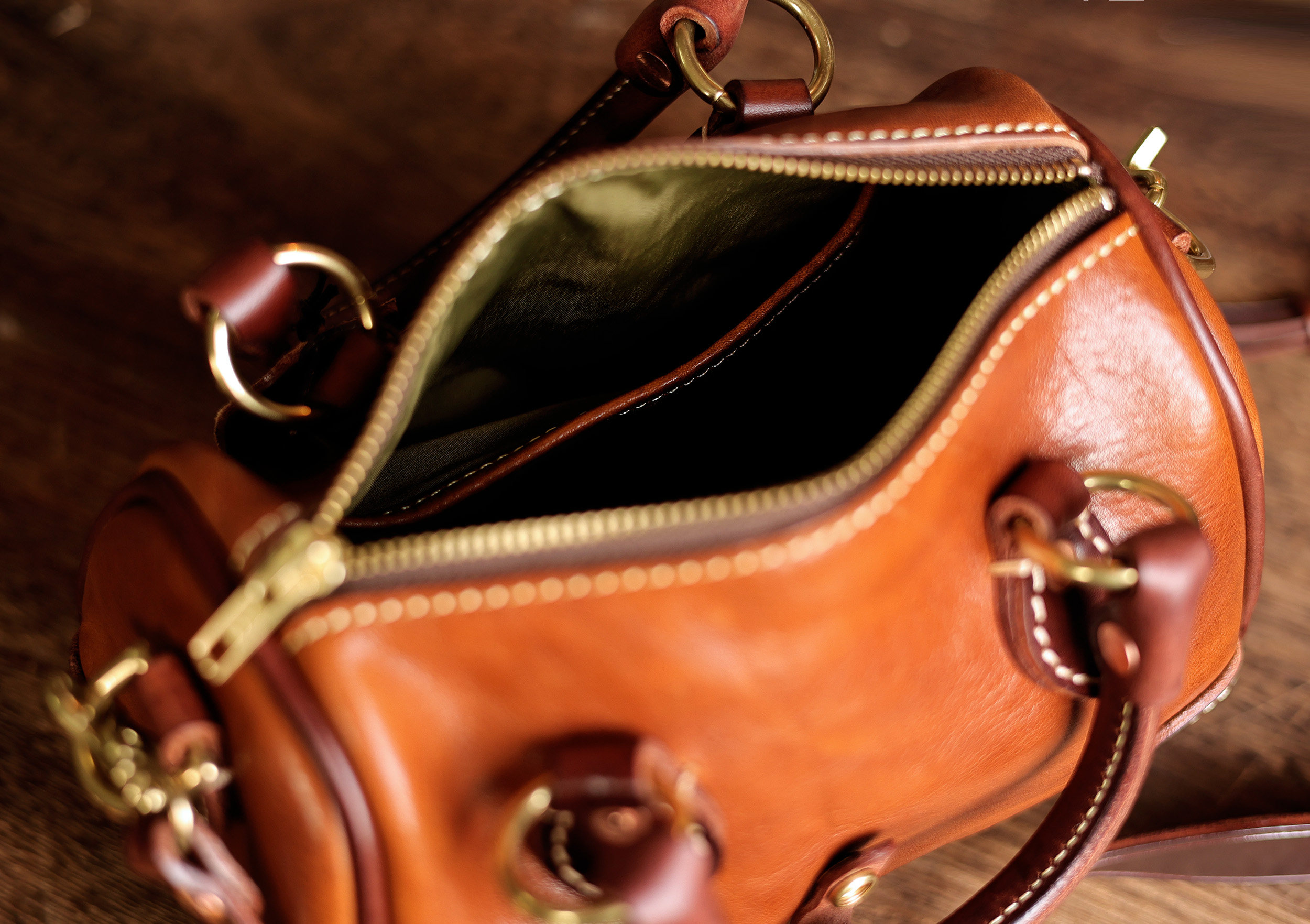 Handmade Single-shoulder Boston Bag