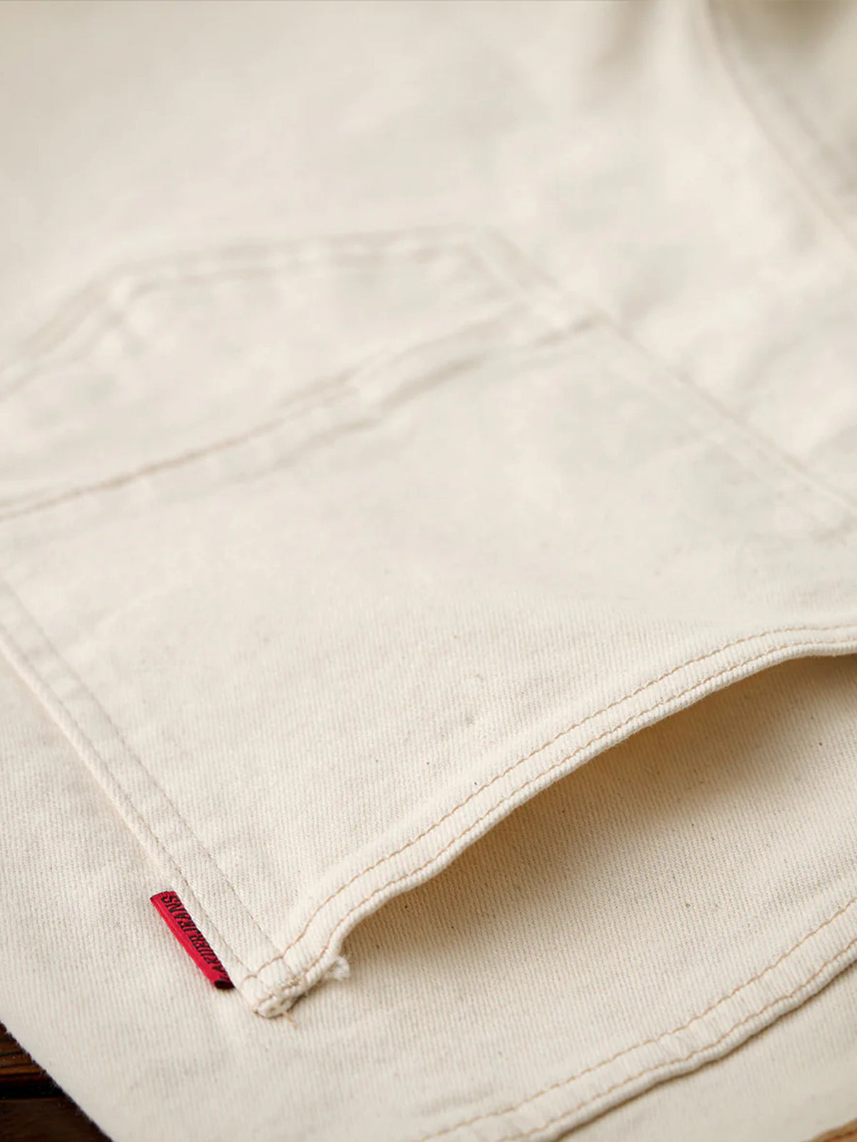 Custom Buttons Off-White Jeans