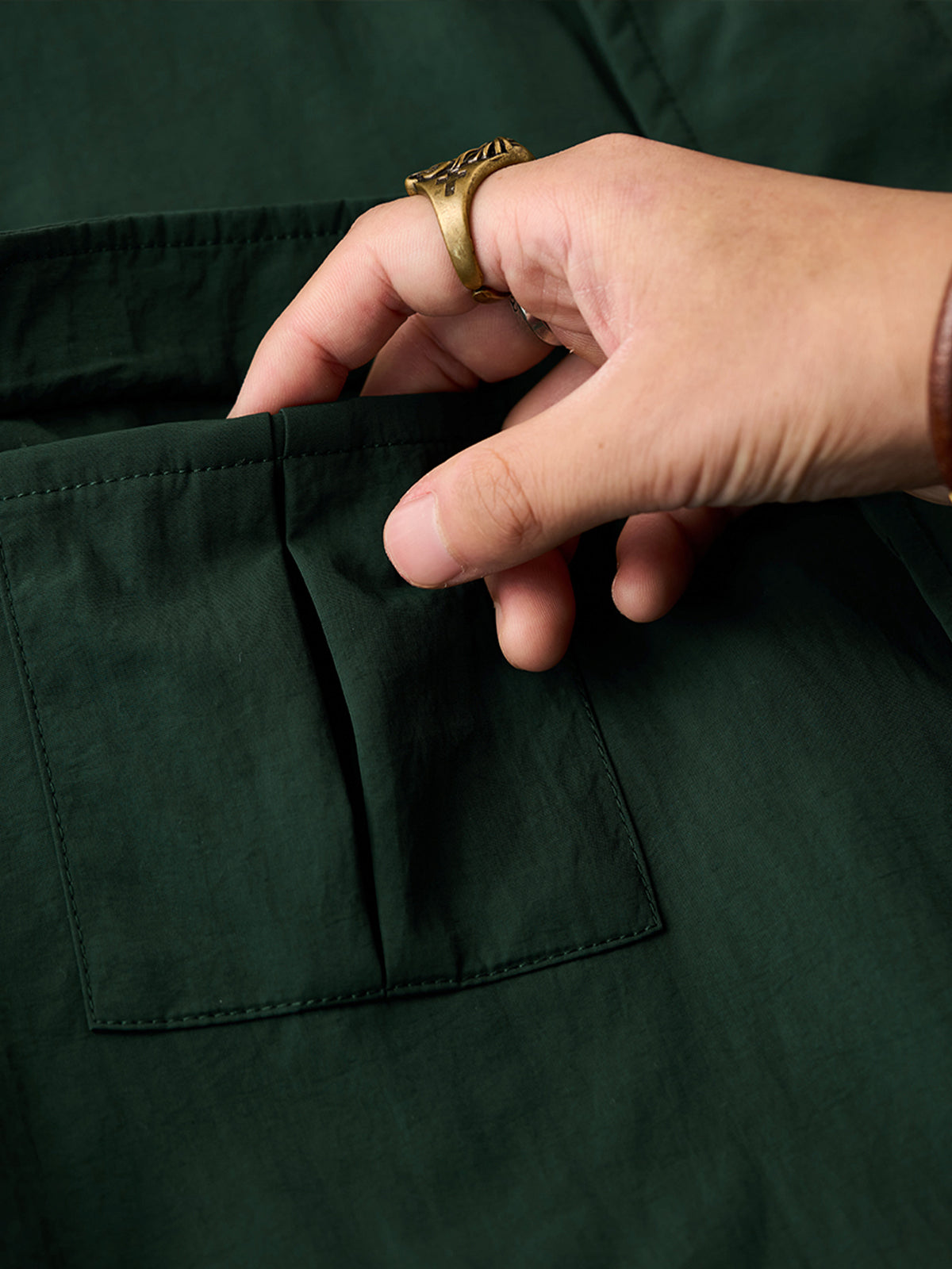 Corduroy-Lined Collar and Cuffs Water-Repellent Hunting Jacket