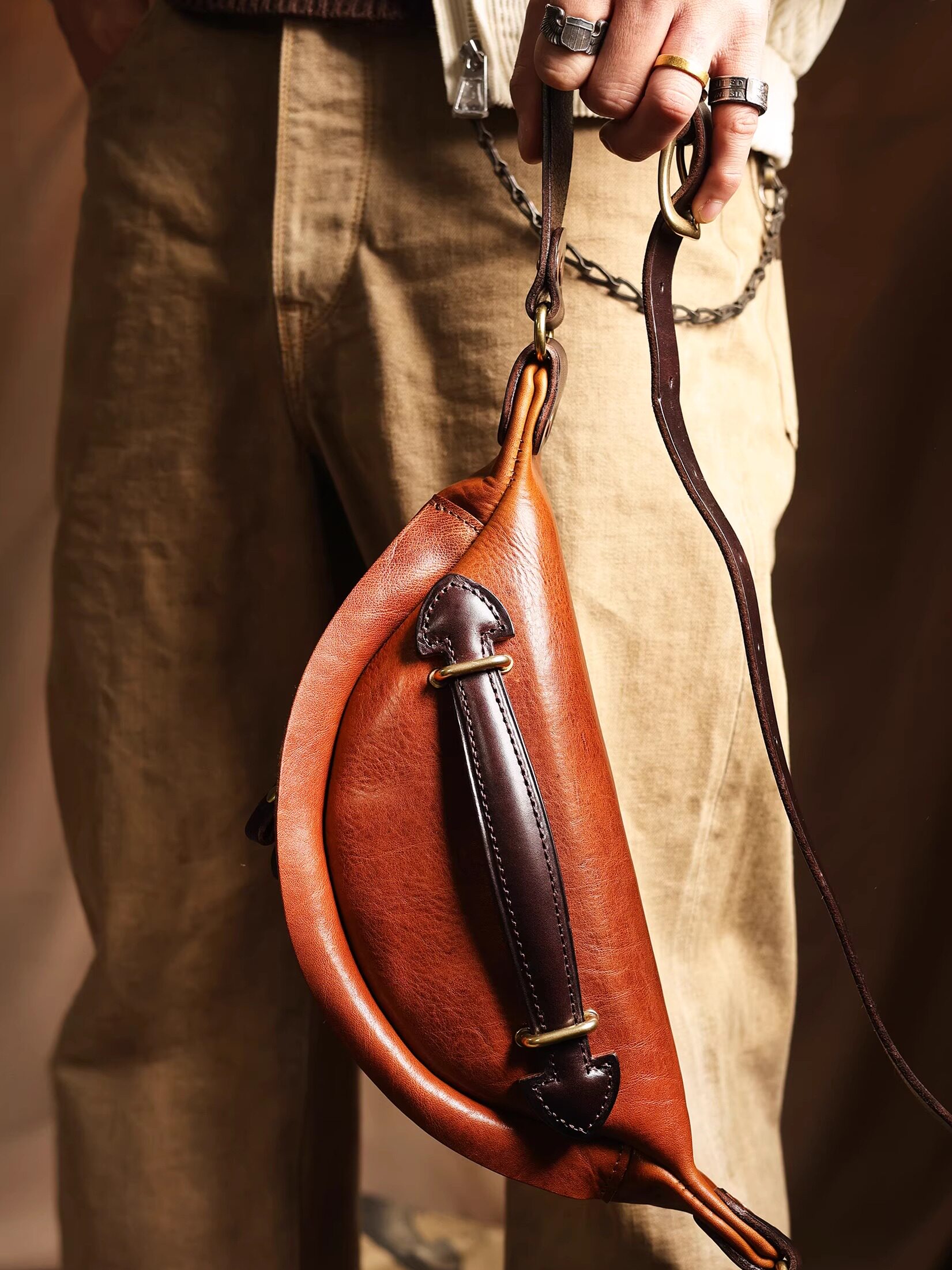 Motorcycle riding chest bag