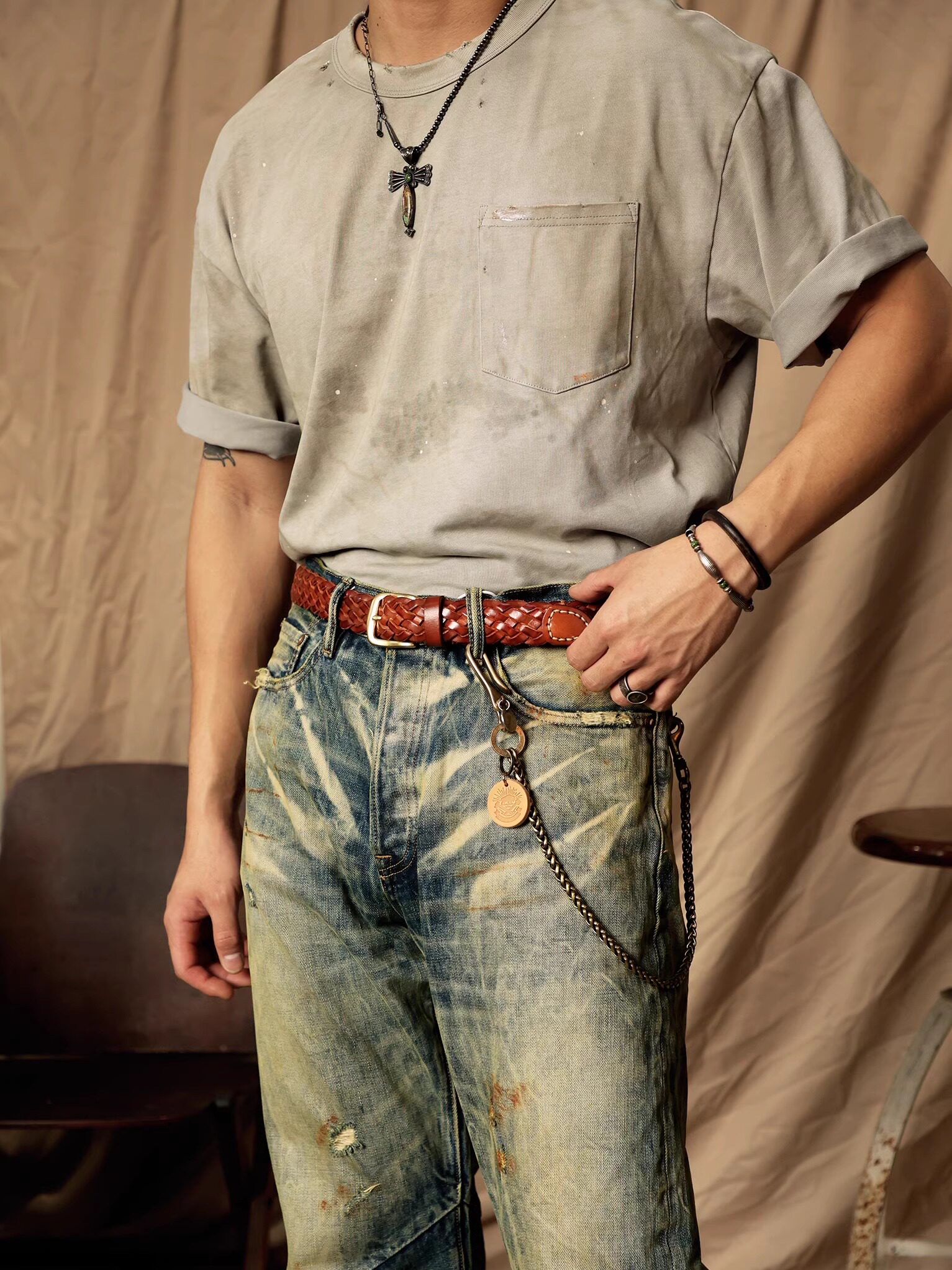 Pure cowhide copper buckle woven belt