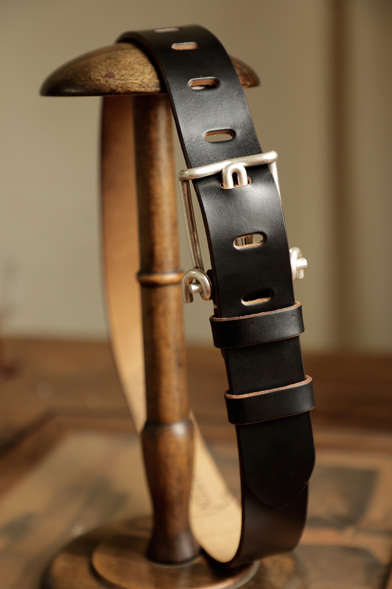 American Holvin Tea Core Leather Belt