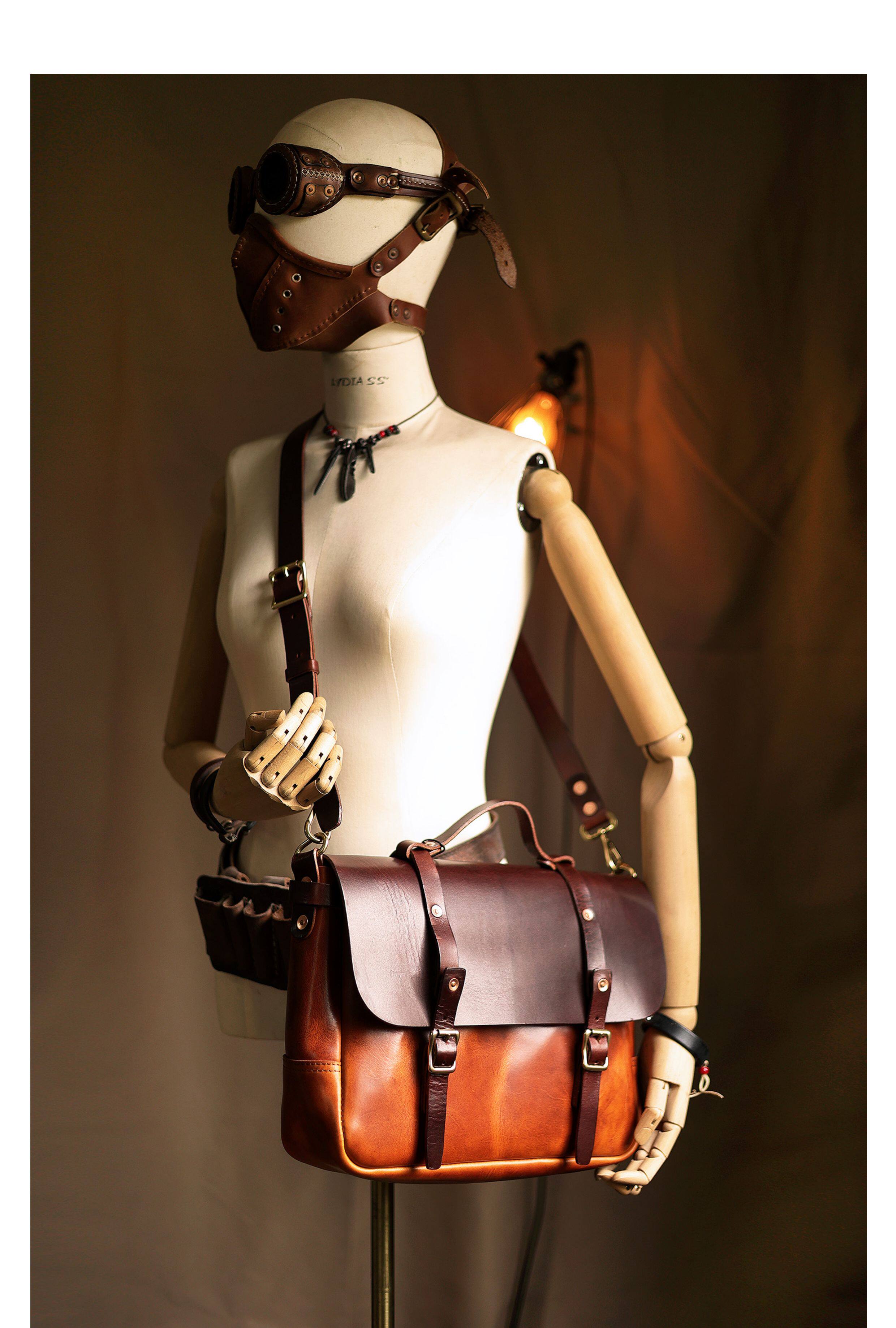 Leather messenger bag