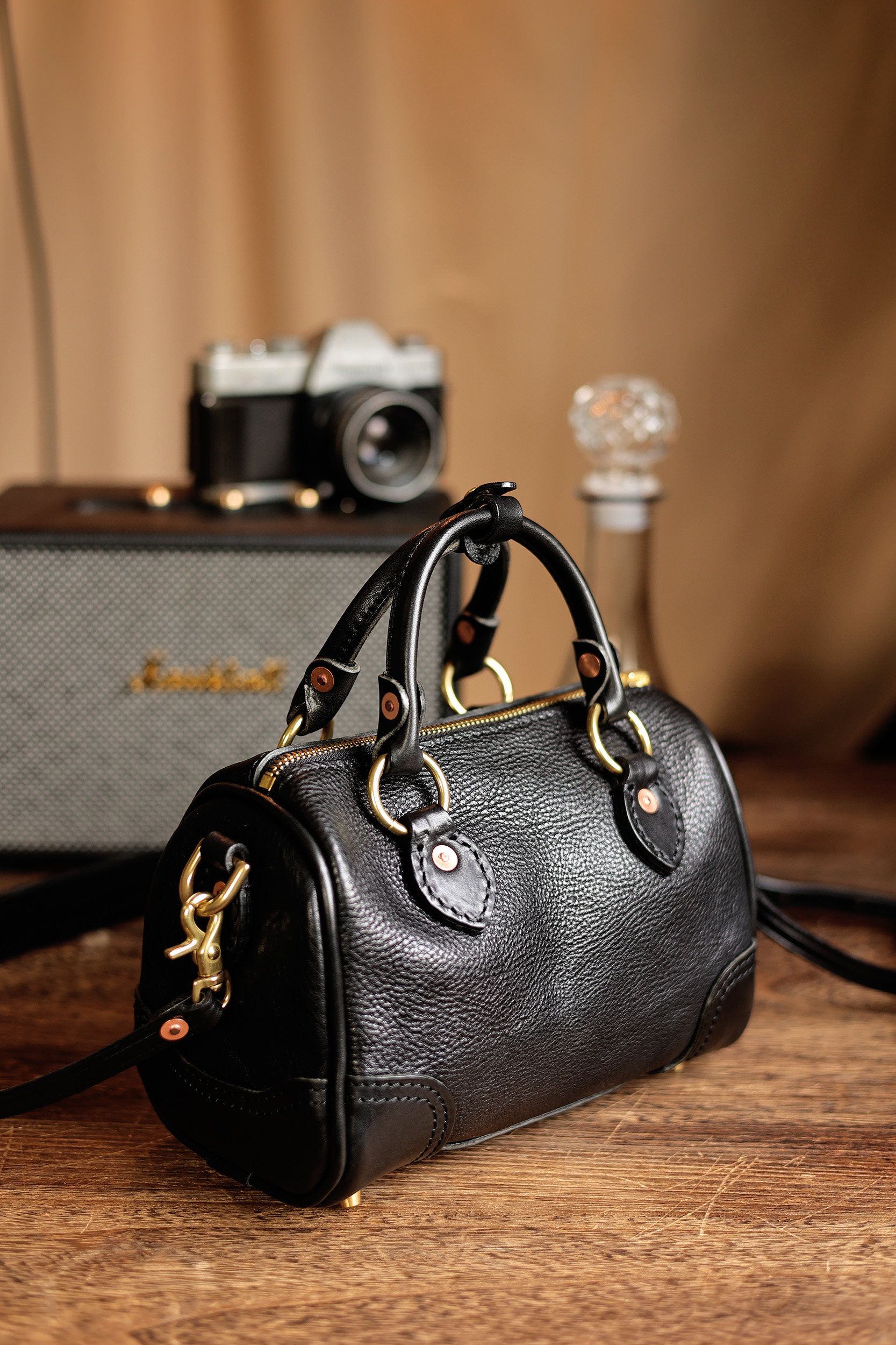 Handmade Single-shoulder Boston Bag