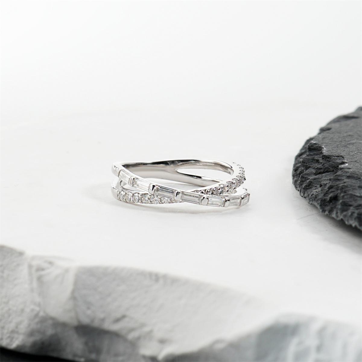 Moissanite Starlight Ribbon Crossover Ring