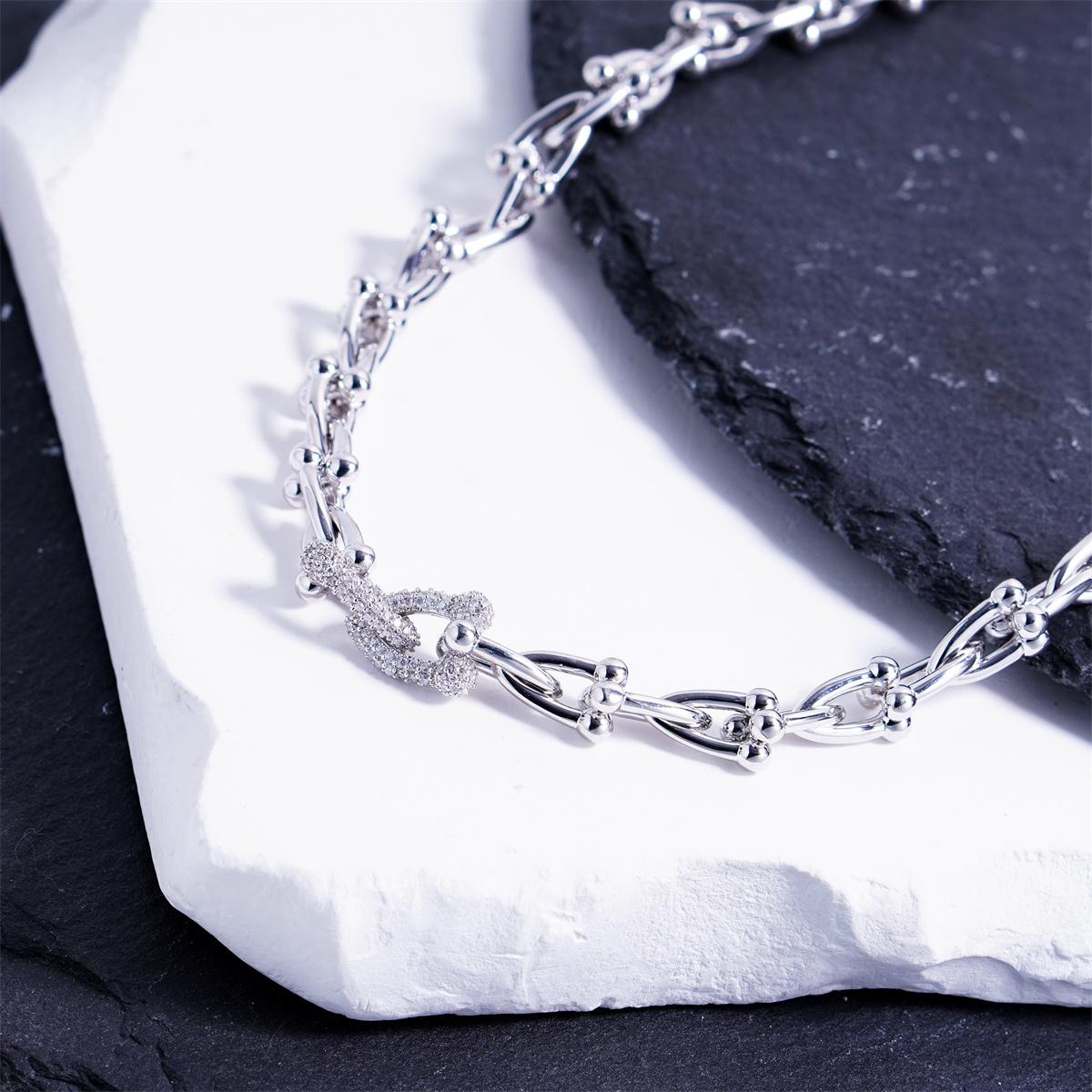 Interlocking Heart U-Link Chain Necklace