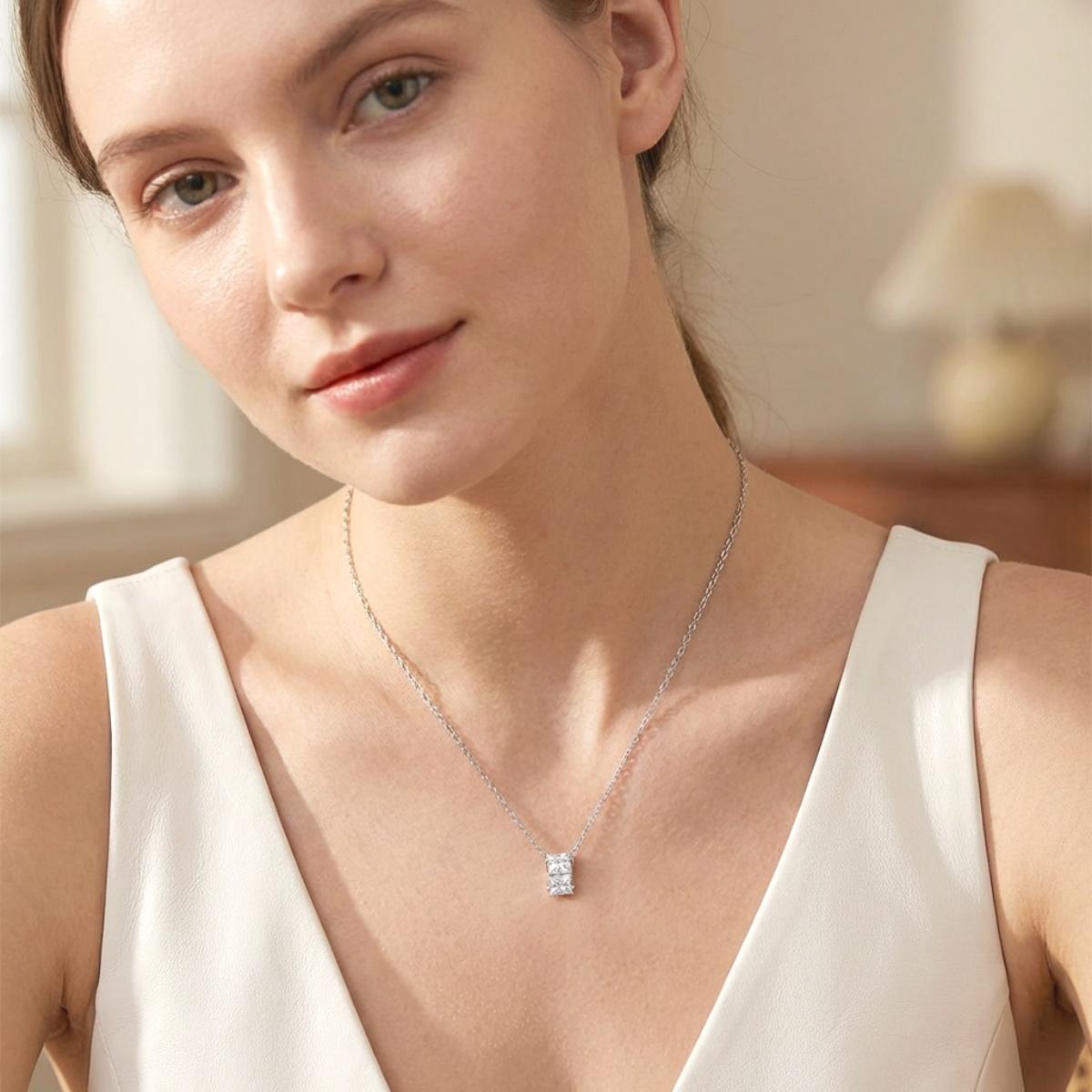 Moissanite 3.2ct Love Cube Pendant Necklace