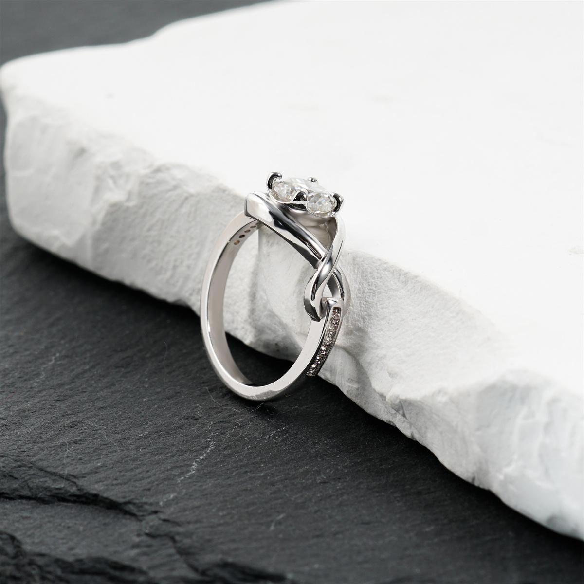 Moissanite 1ct Eternal Embrace Entwined Ring