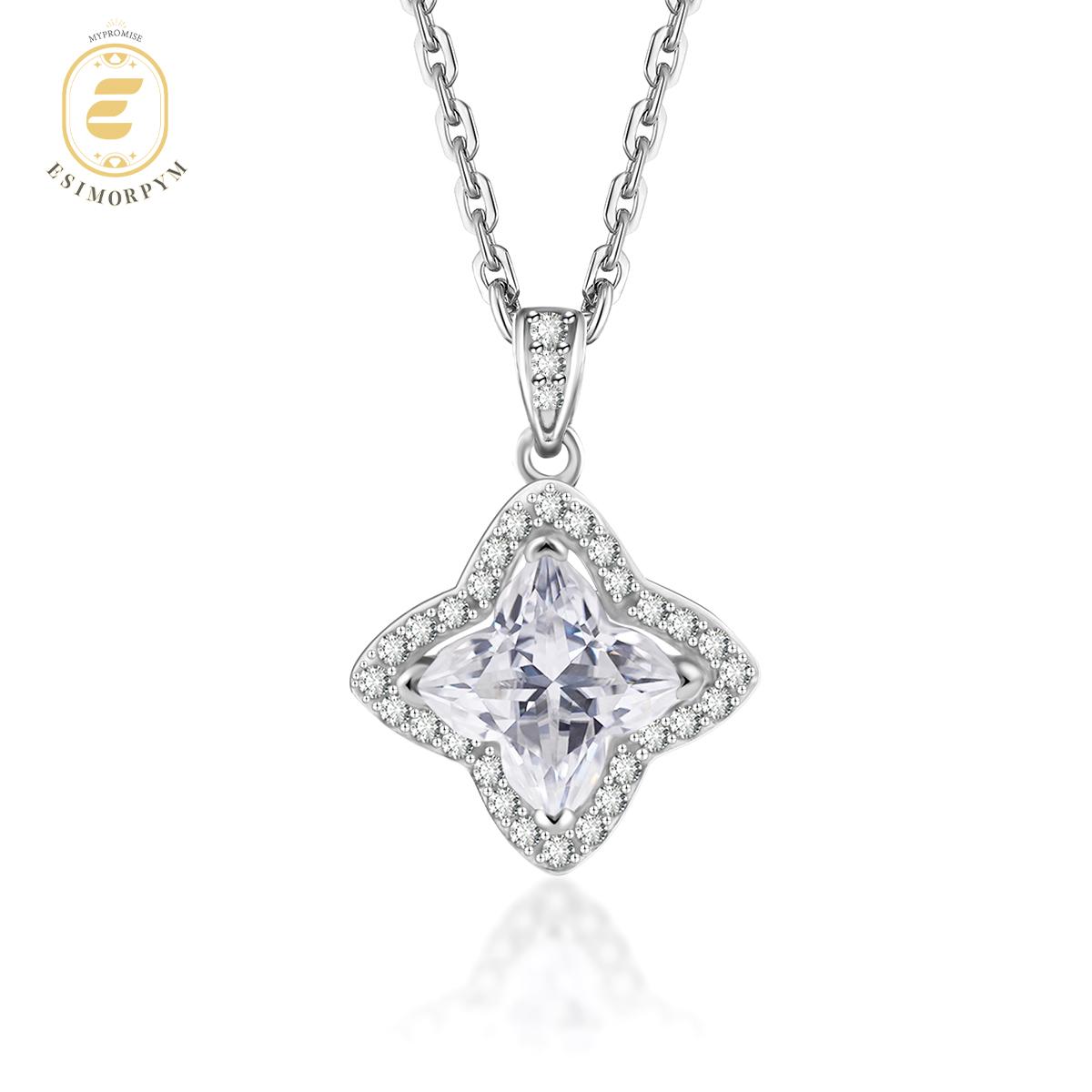 Moissanite 1.1ct Brilliant Iced-Out Lily Bulb Four-Leaf Clover Pendant