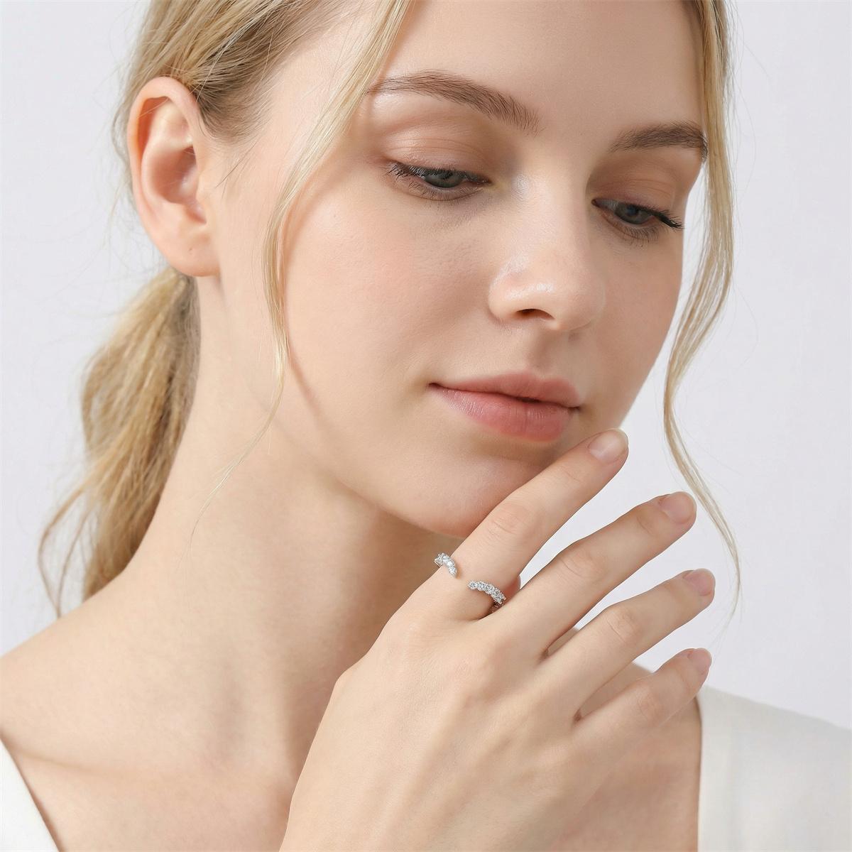 Moissanite Flowing Light Open Band Ring