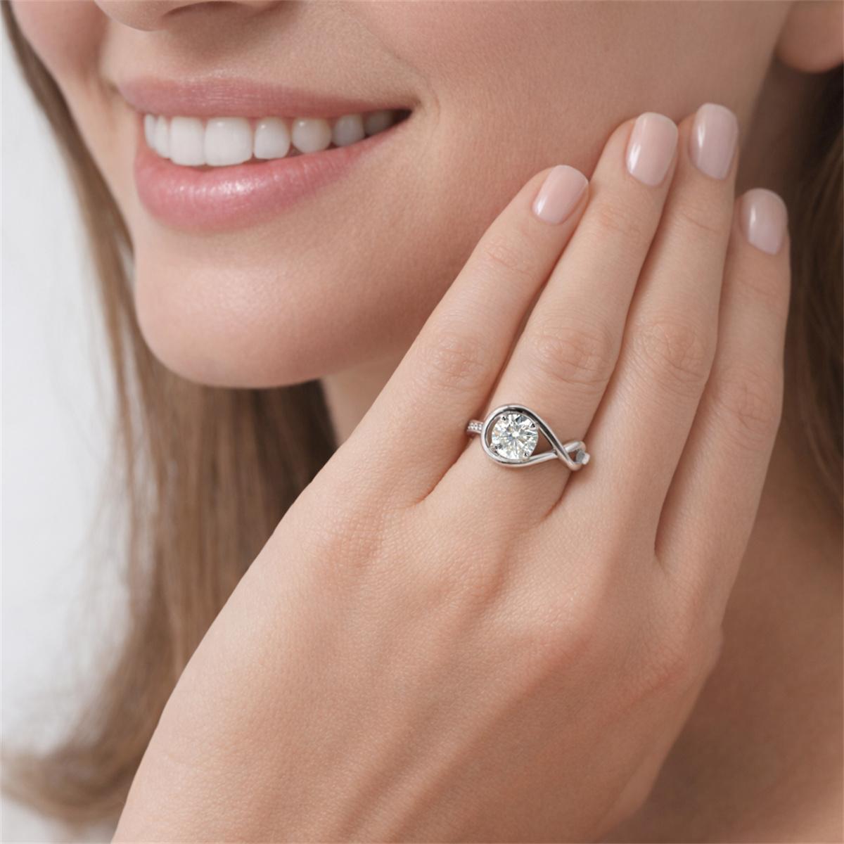 Moissanite 1ct Eternal Embrace Entwined Ring