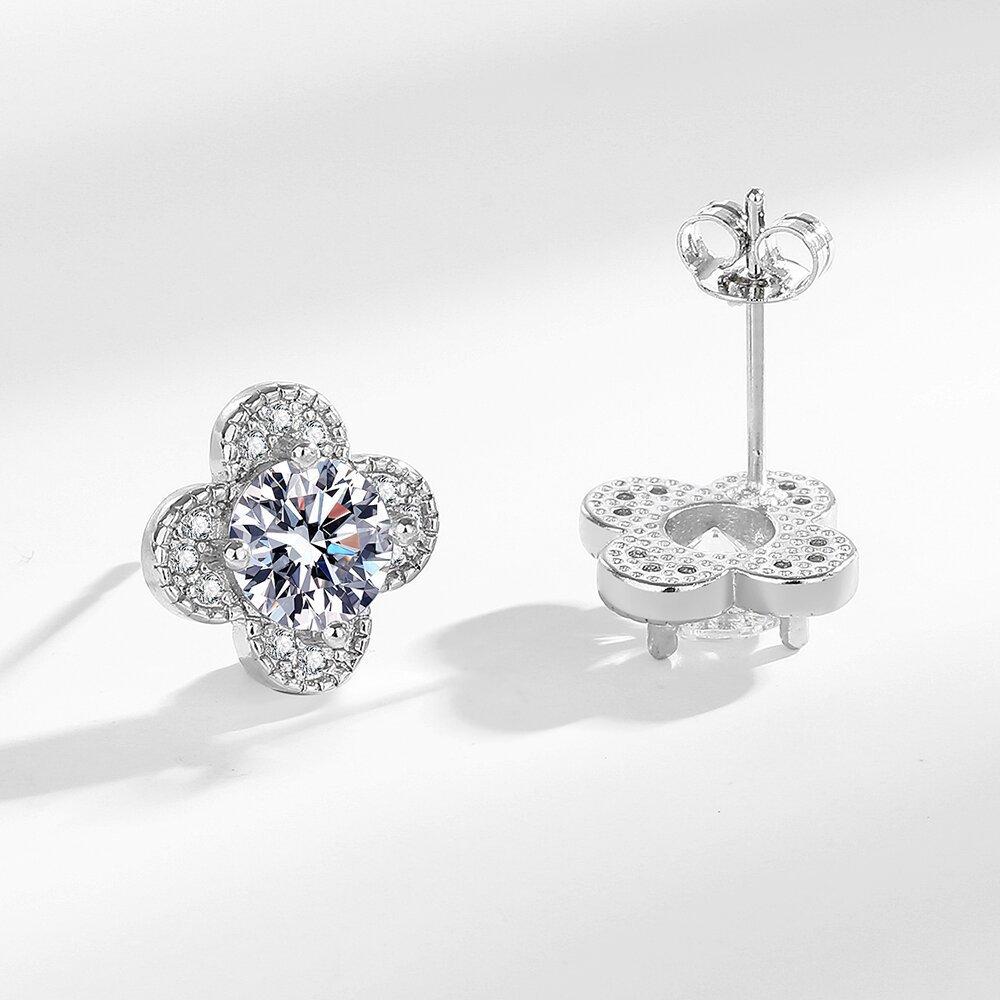Sparkling Four-Leaf Clover Stud Earrings