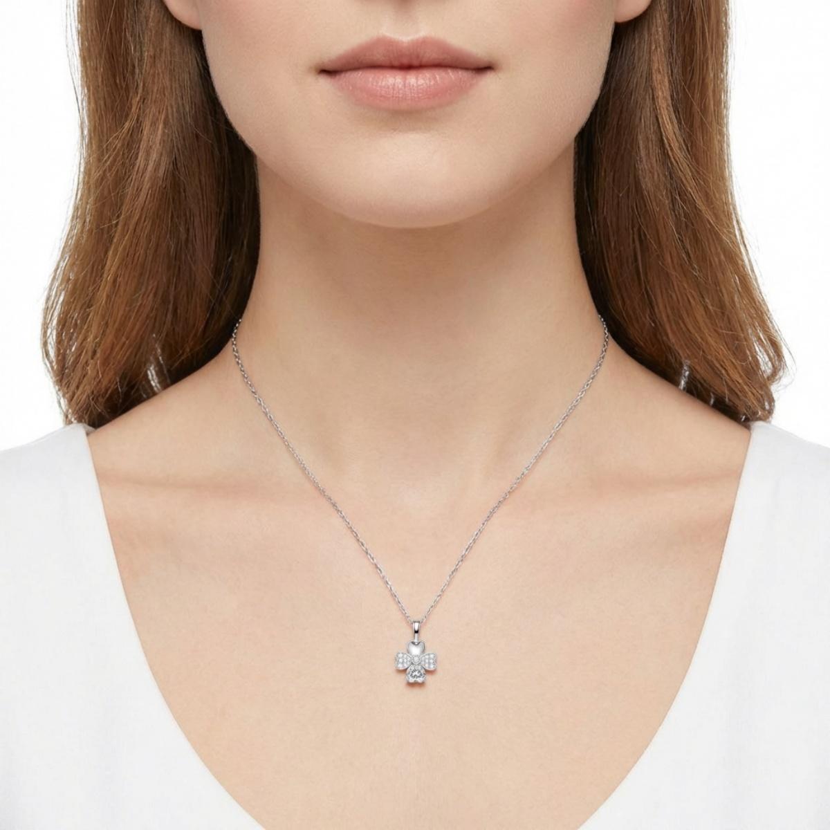 Moissanite Lucky Heart Petal Pendant Necklace