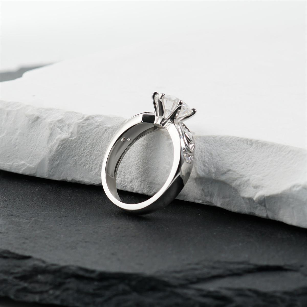 Moissanite 2ct Eternal Heart Round Cut Ring