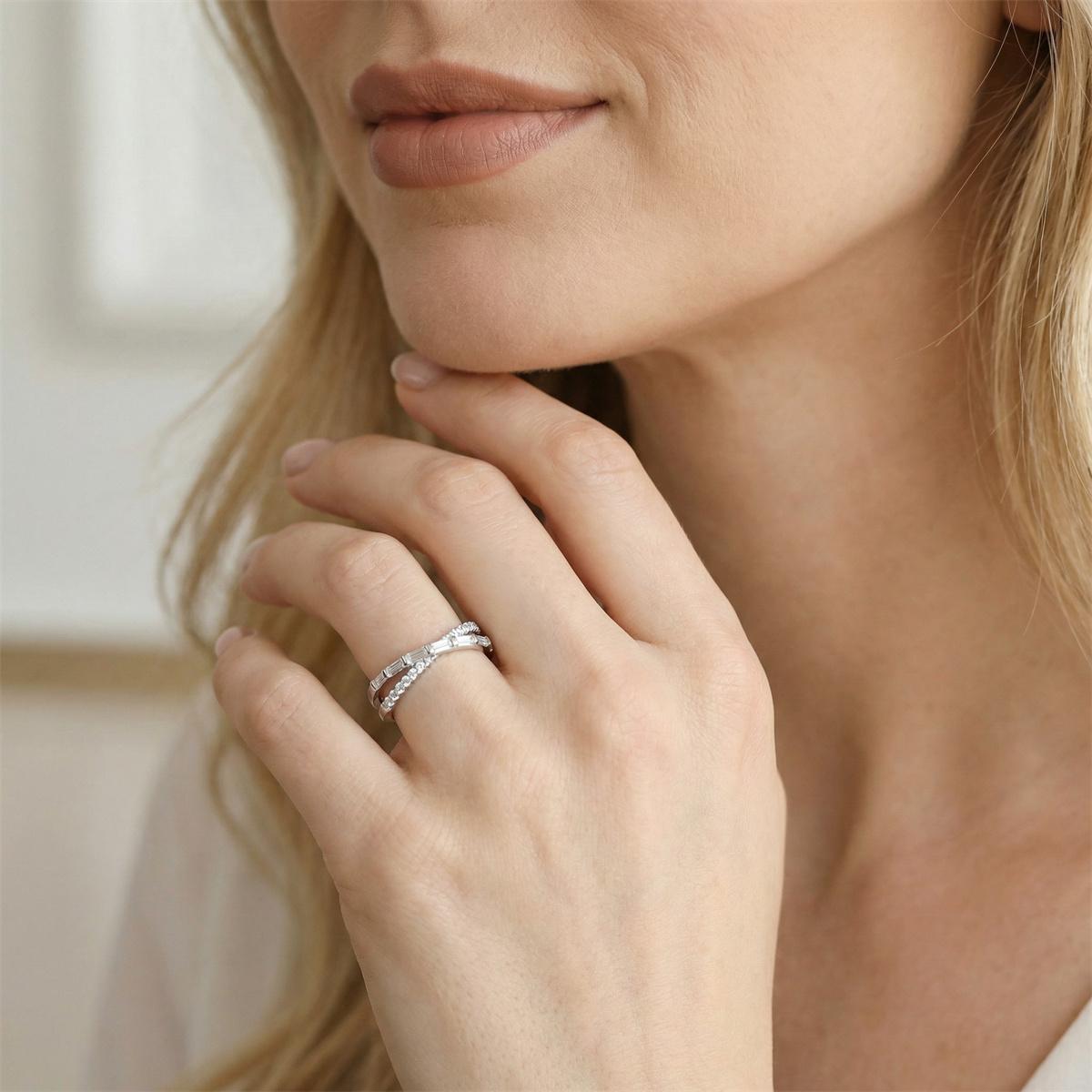 Moissanite Starlight Ribbon Crossover Ring